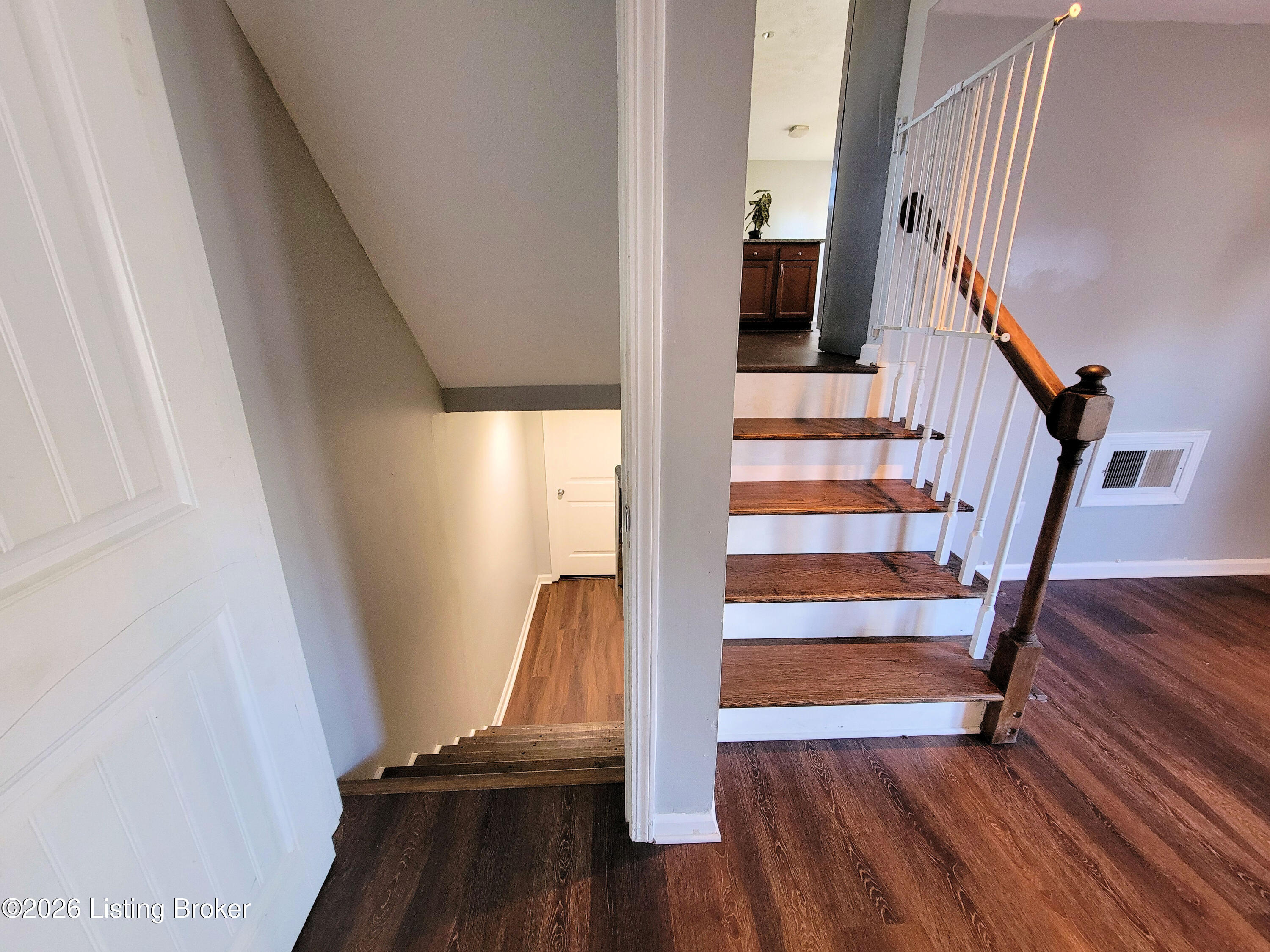7008 S Watterson Trail