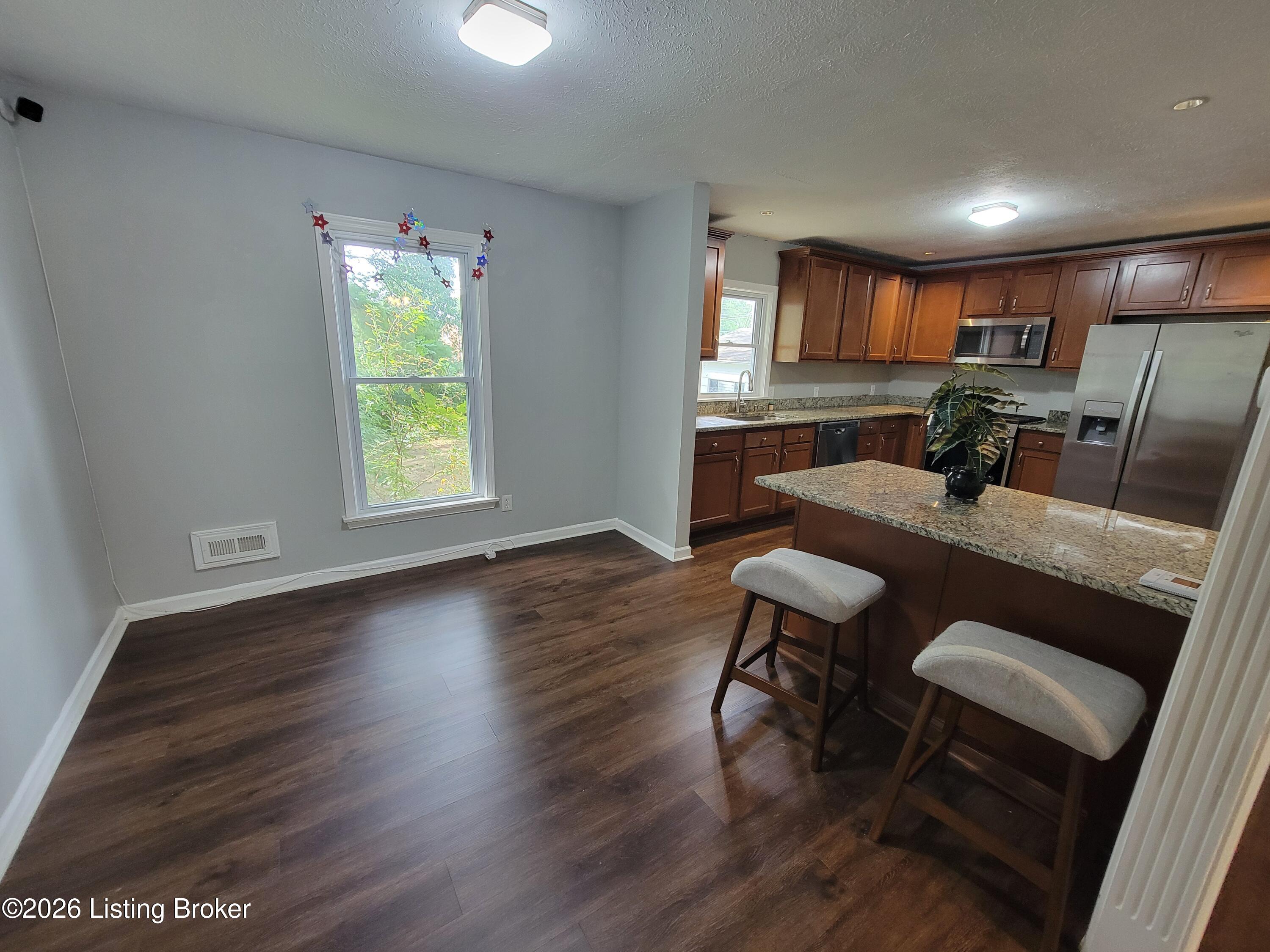 7008 S Watterson Trail
