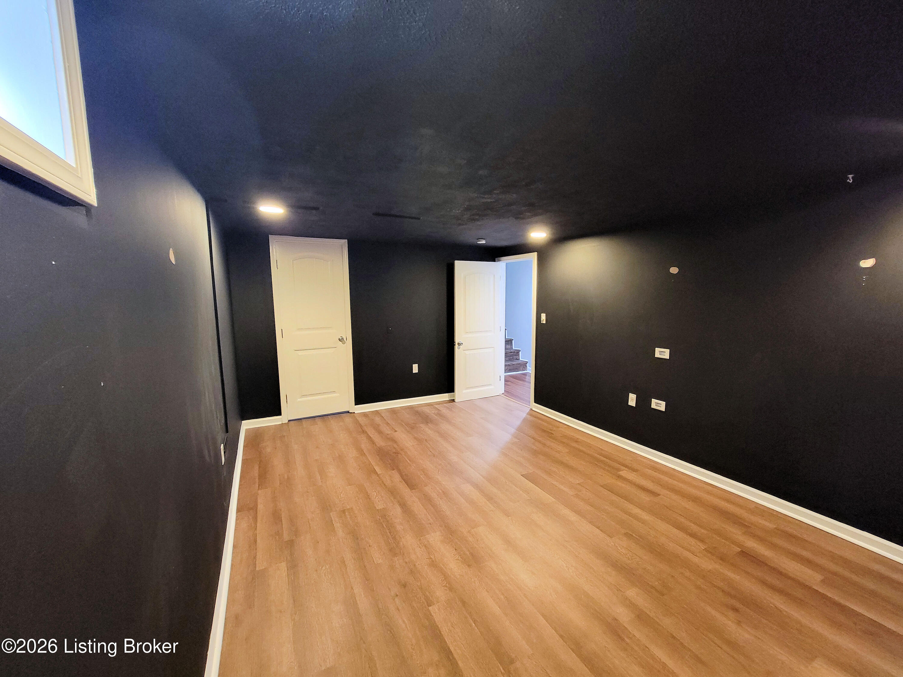 7008 S Watterson Trail