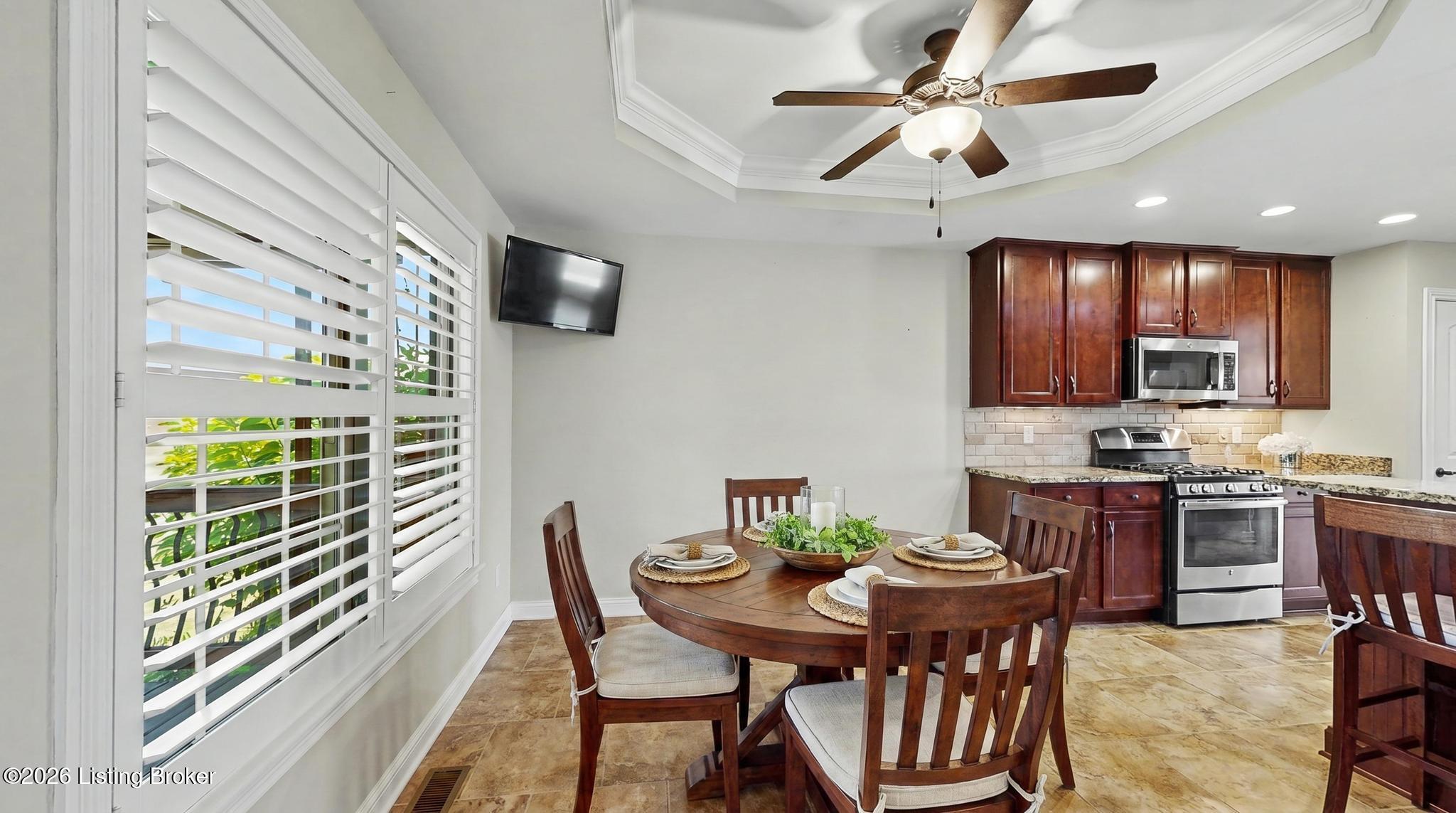 11105 Sewell Dr