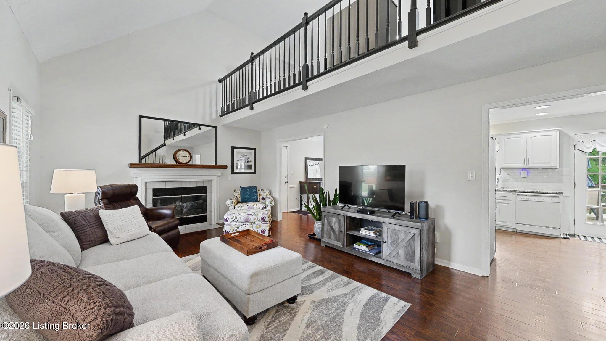 10705 Seven Oaks Dr