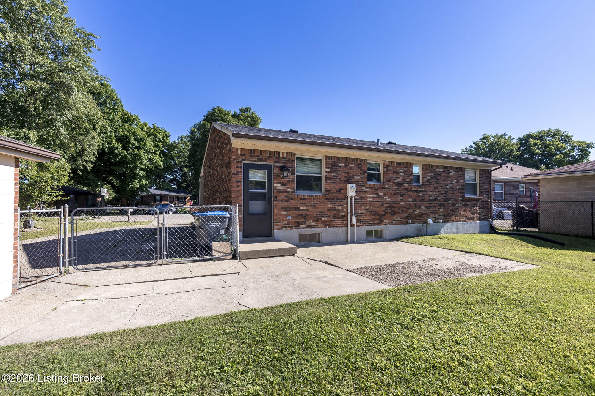 5904 Paul Revere Ct