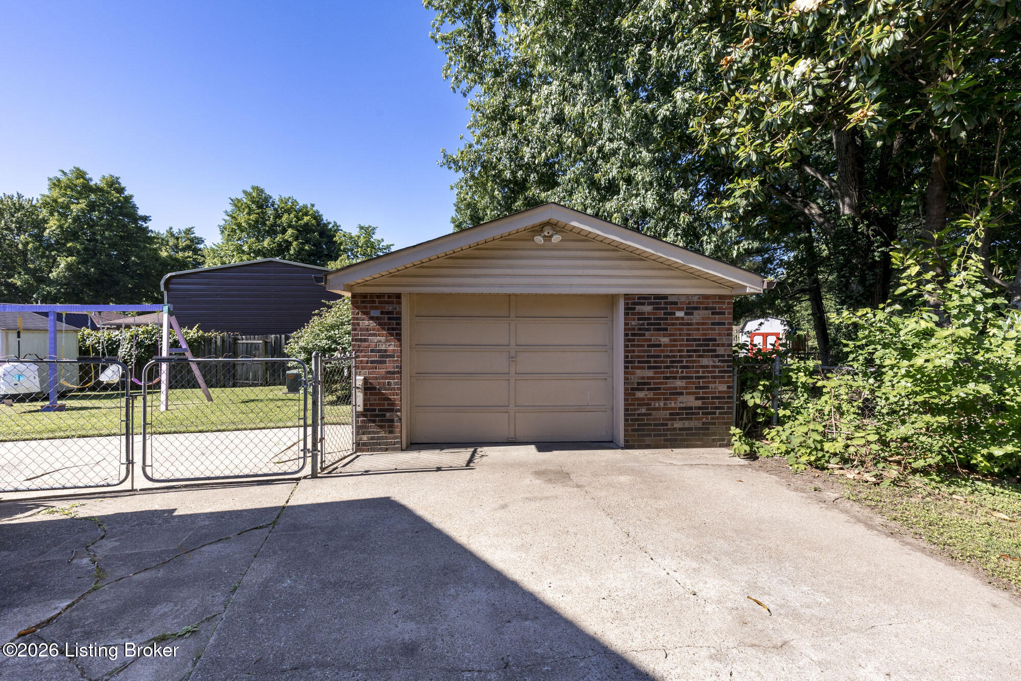 5904 Paul Revere Ct
