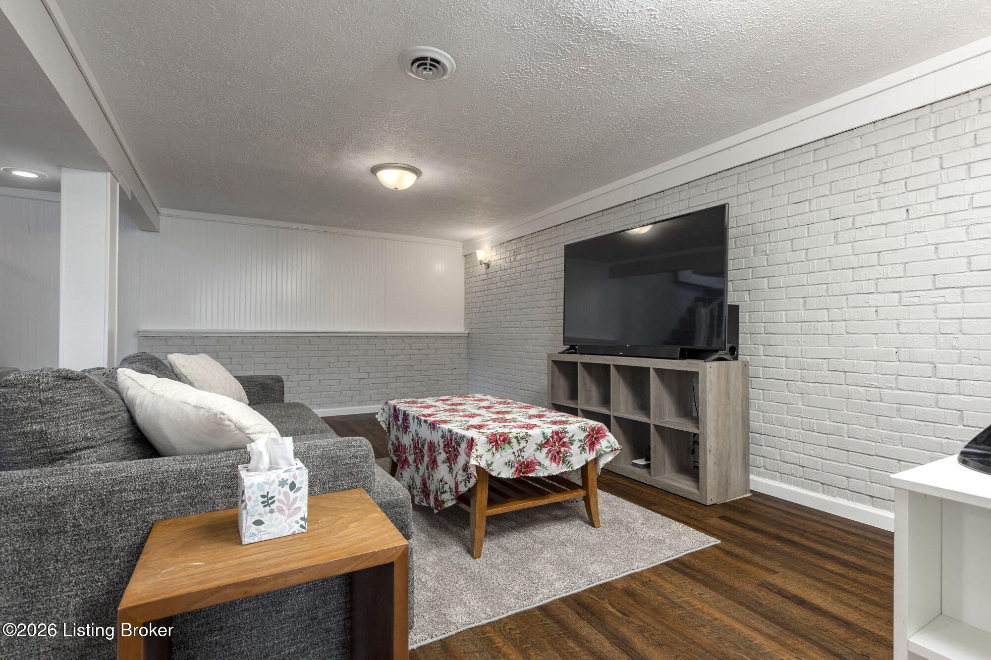 5904 Paul Revere Ct