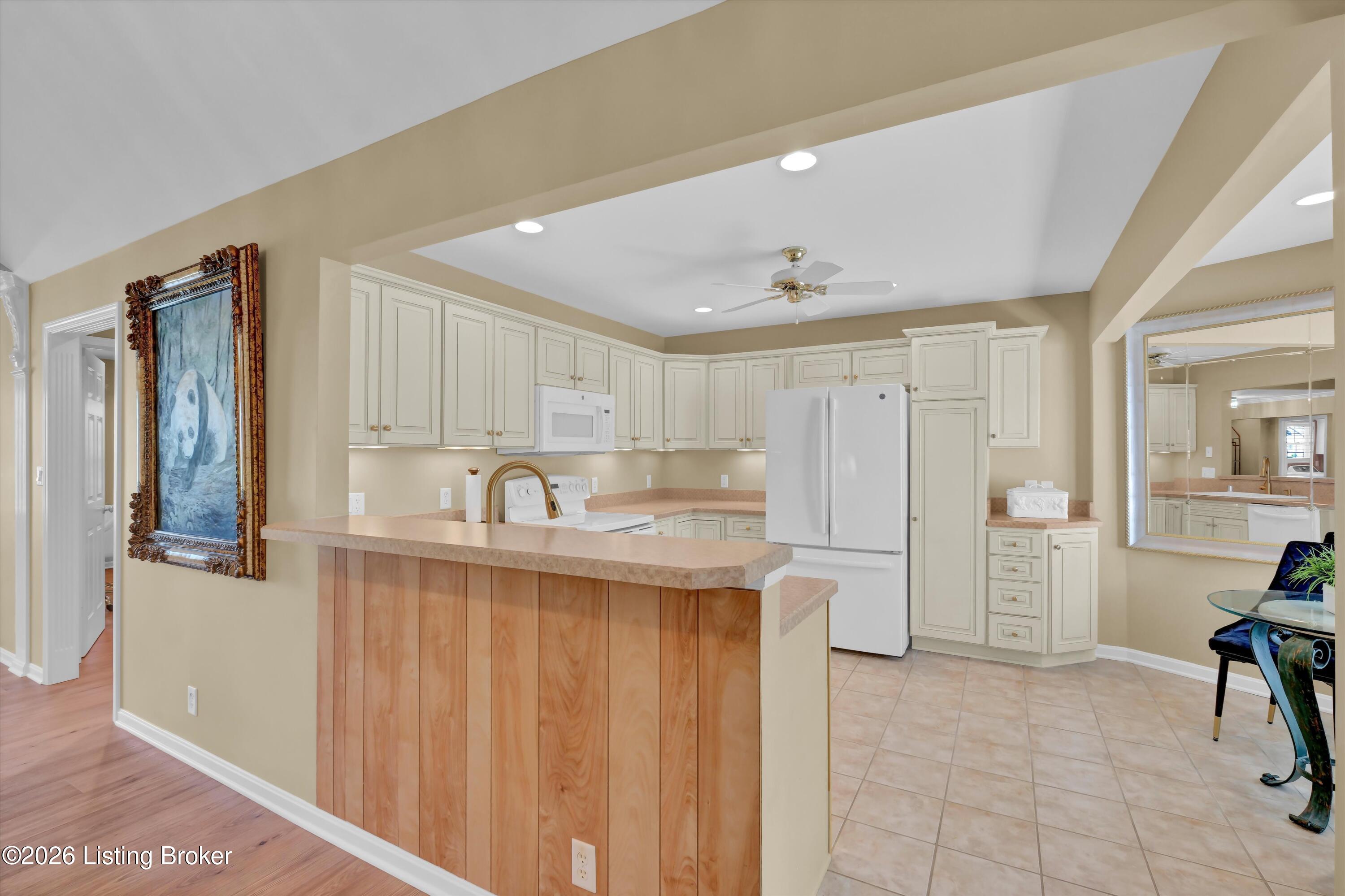 4227 Lilac Vista Dr
