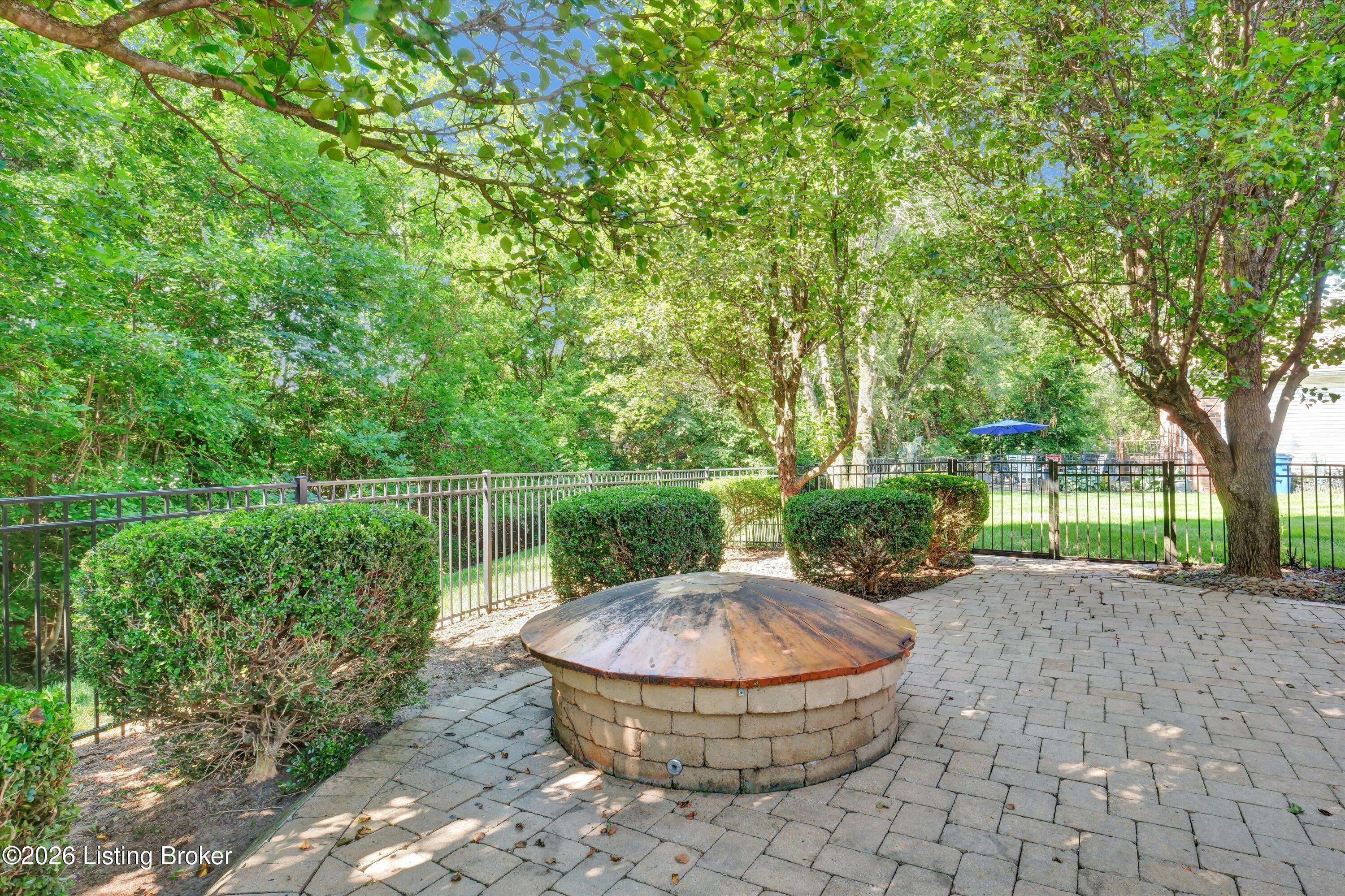 4227 Lilac Vista Dr