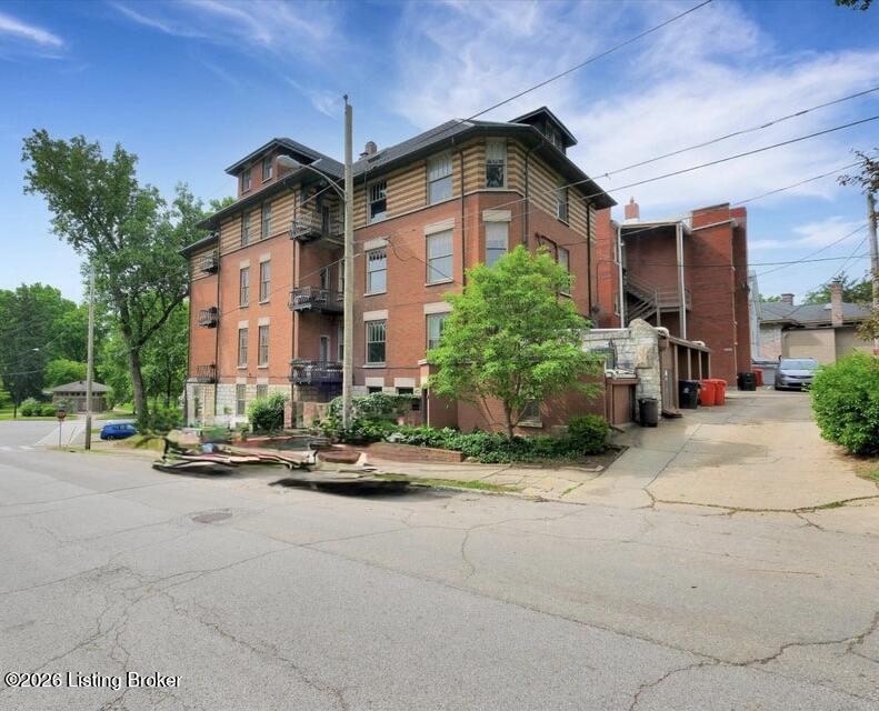 2229 Cherokee Pkwy APT B