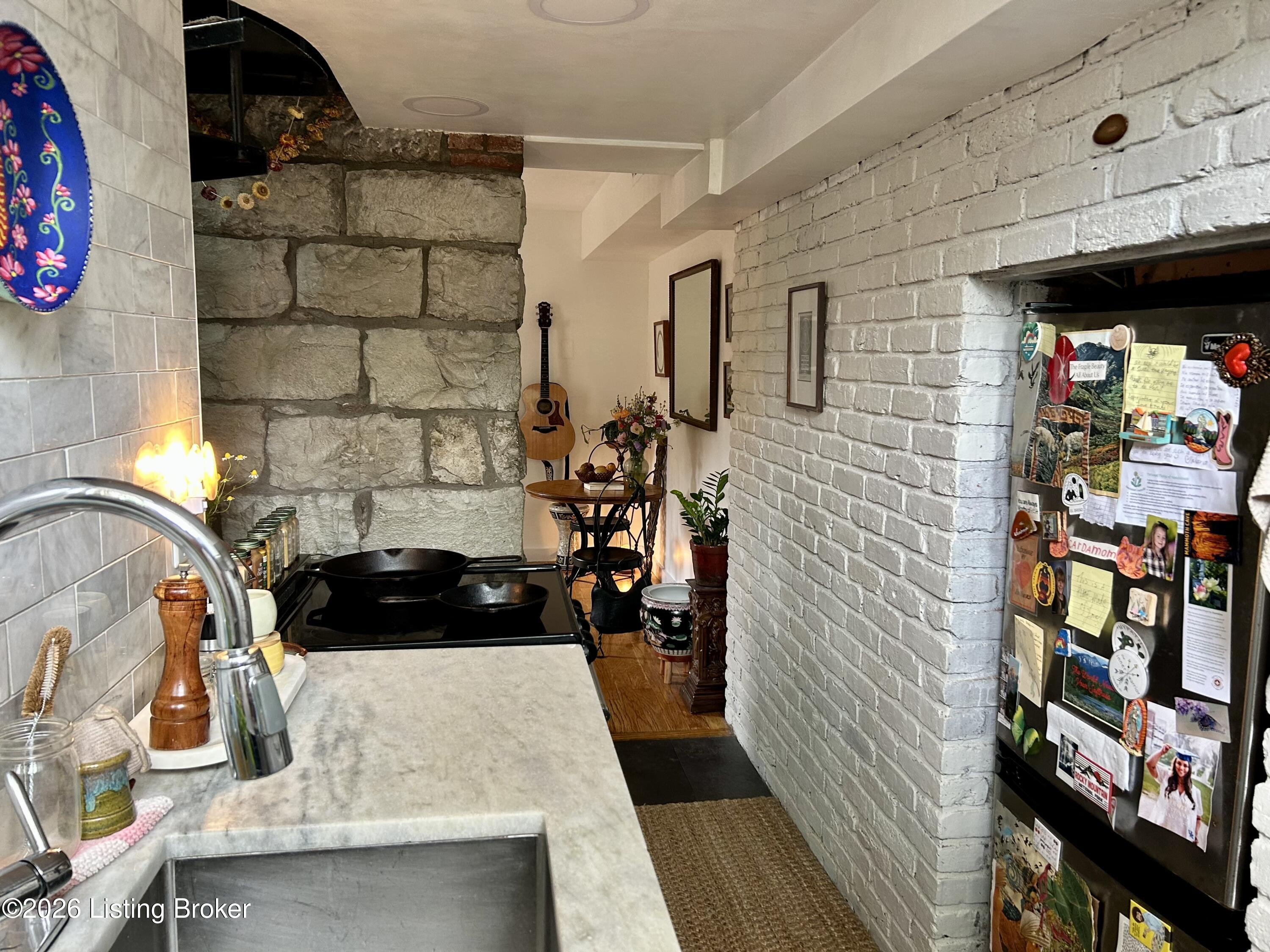 2229 Cherokee Pkwy APT B