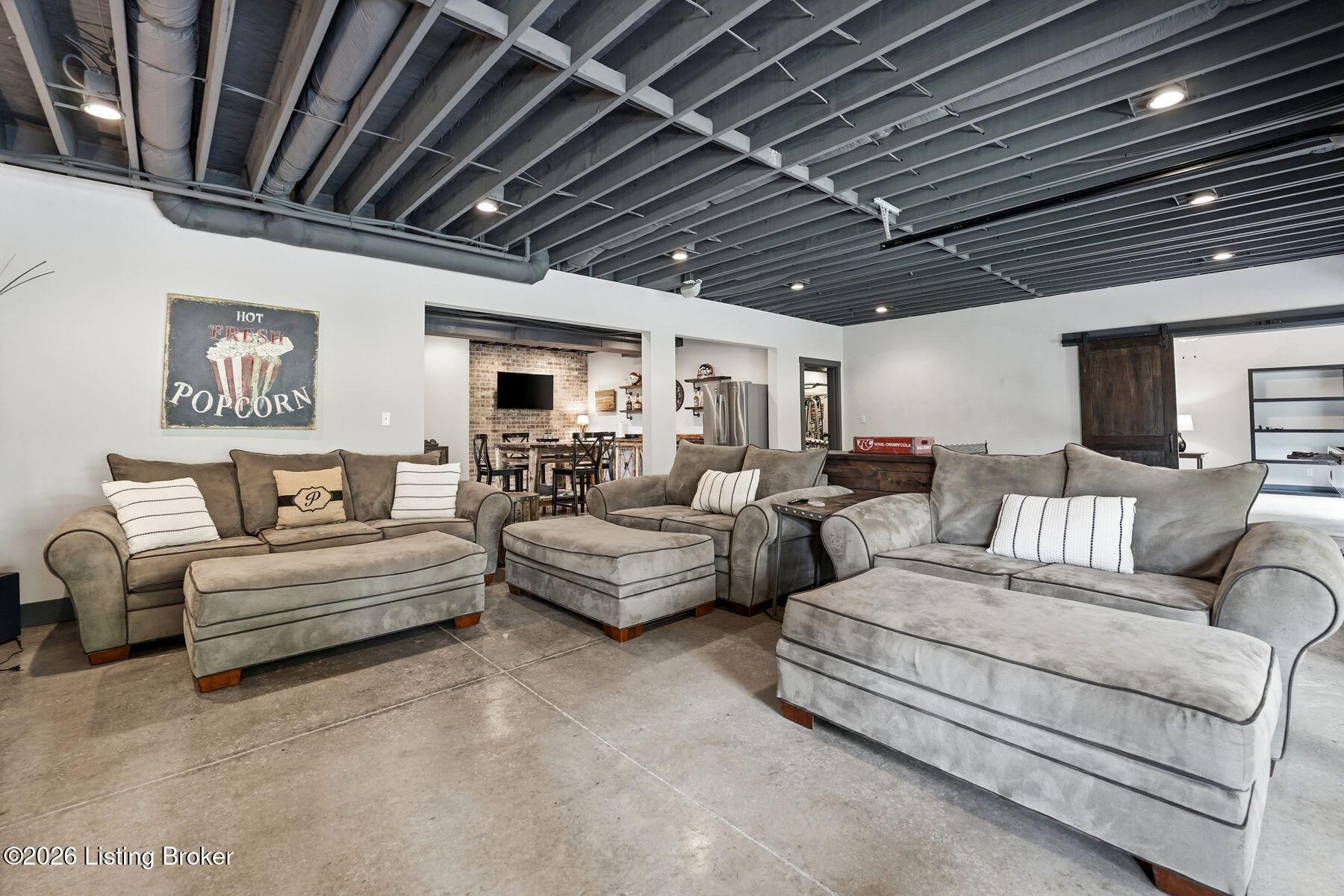 11204 Saddle Ridge Ct