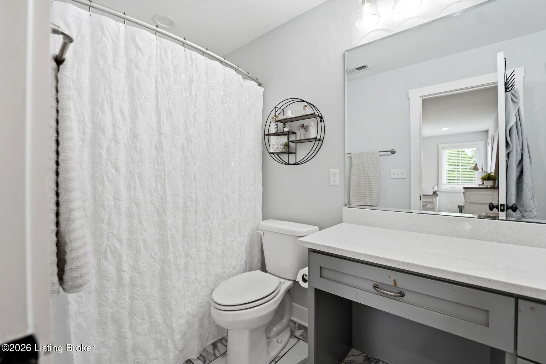 11204 Saddle Ridge Ct