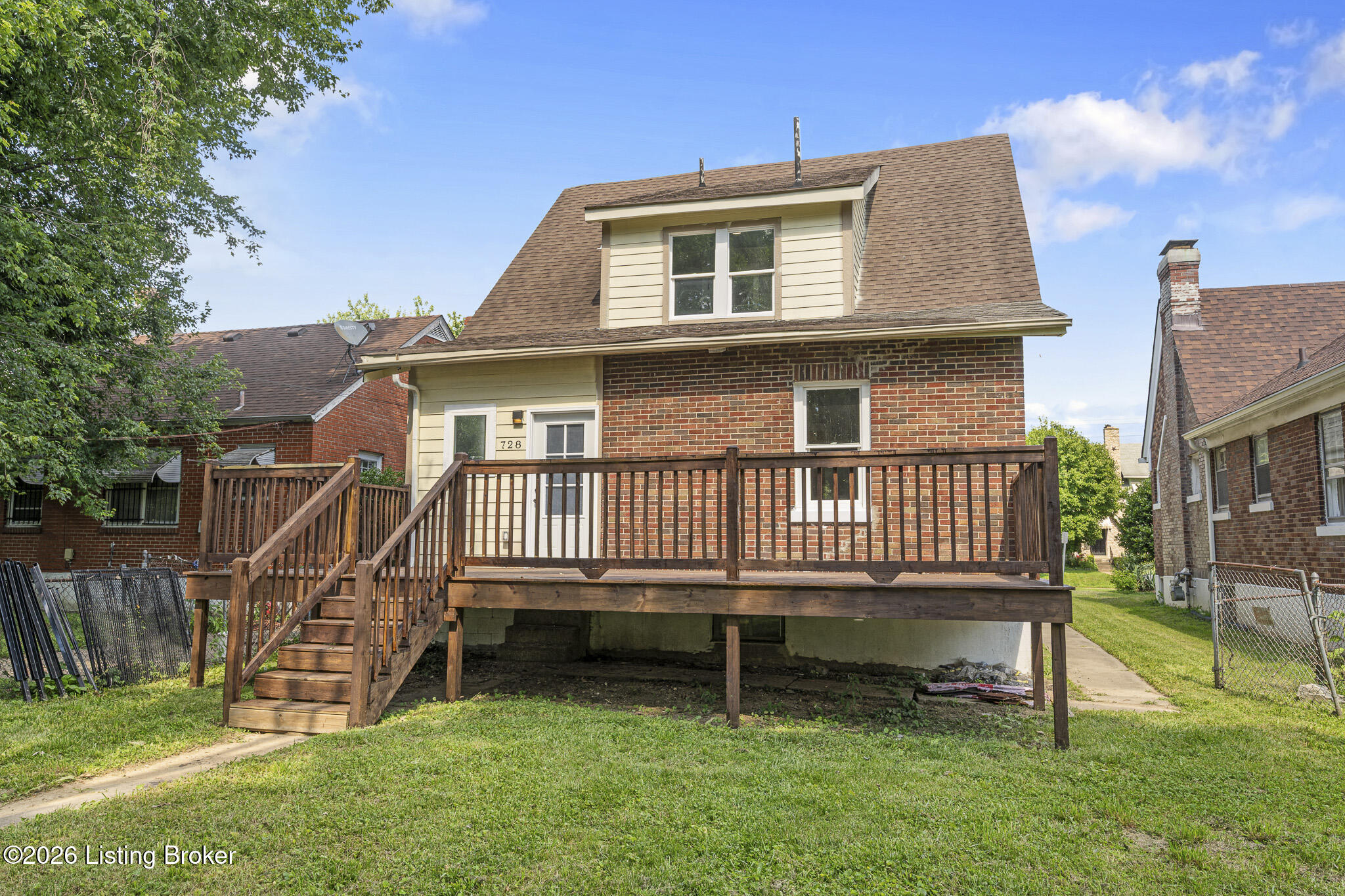 728 S 39th St