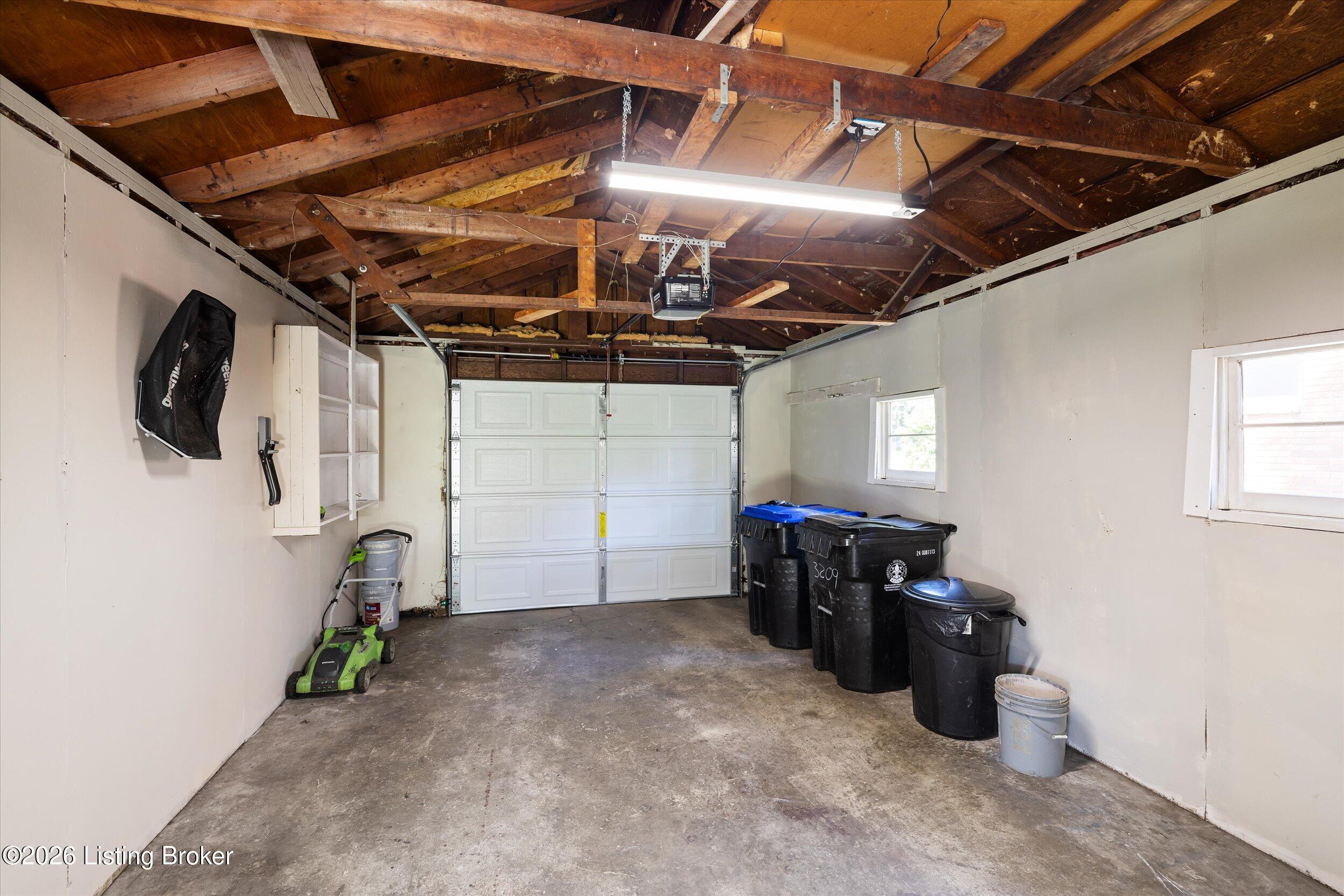 3209 Norma Ln