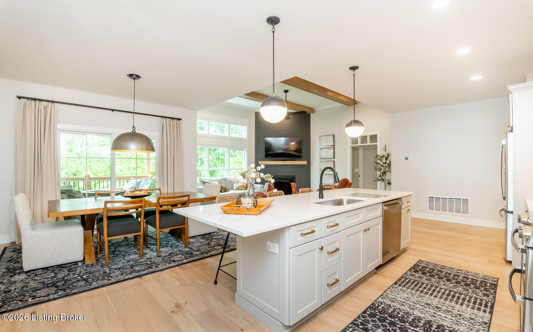 2914 Travis French Trail