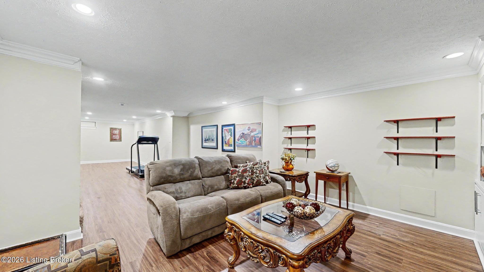 1105 Colonel Anderson Pkwy
