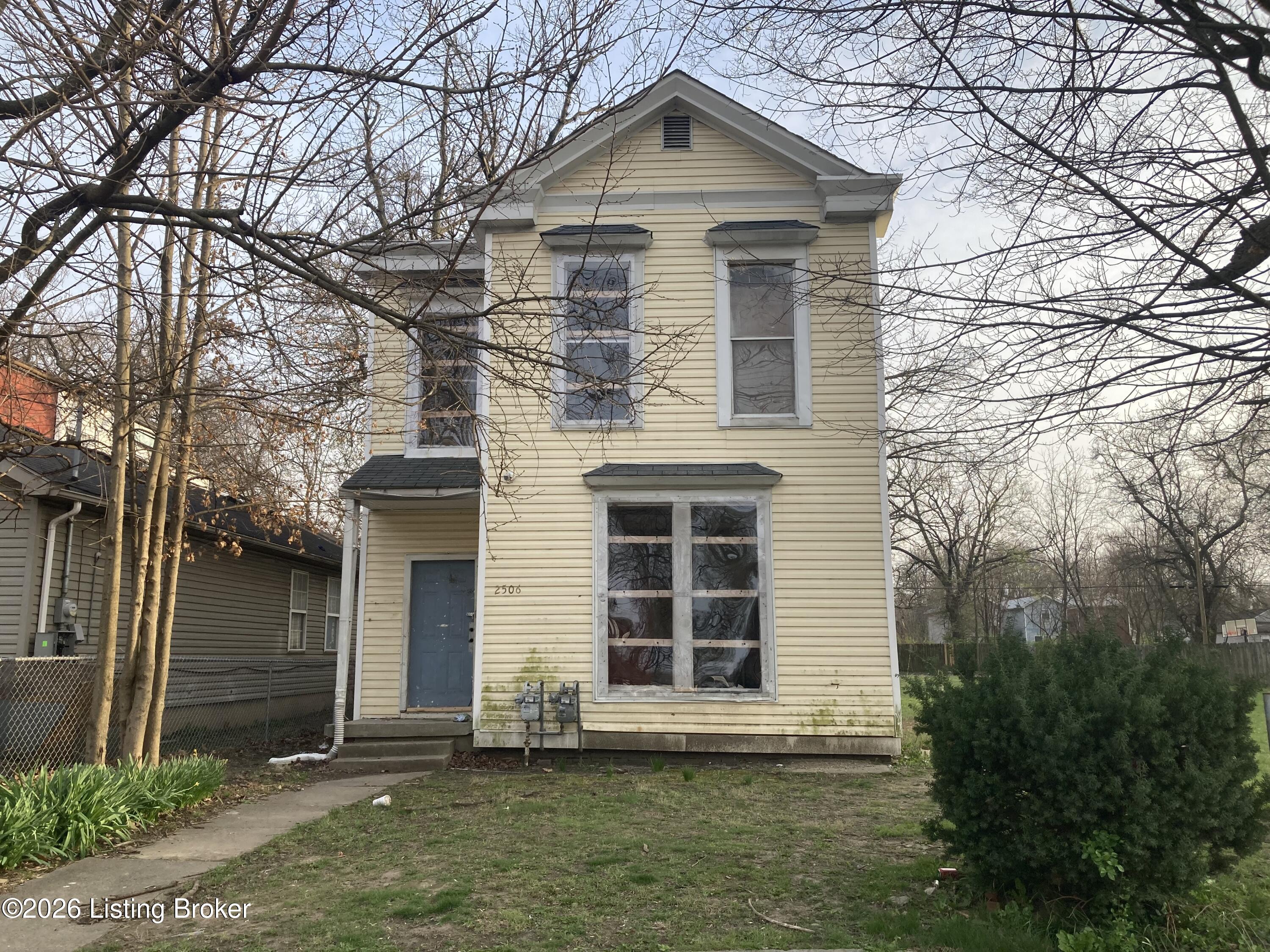 2506 W Jefferson St