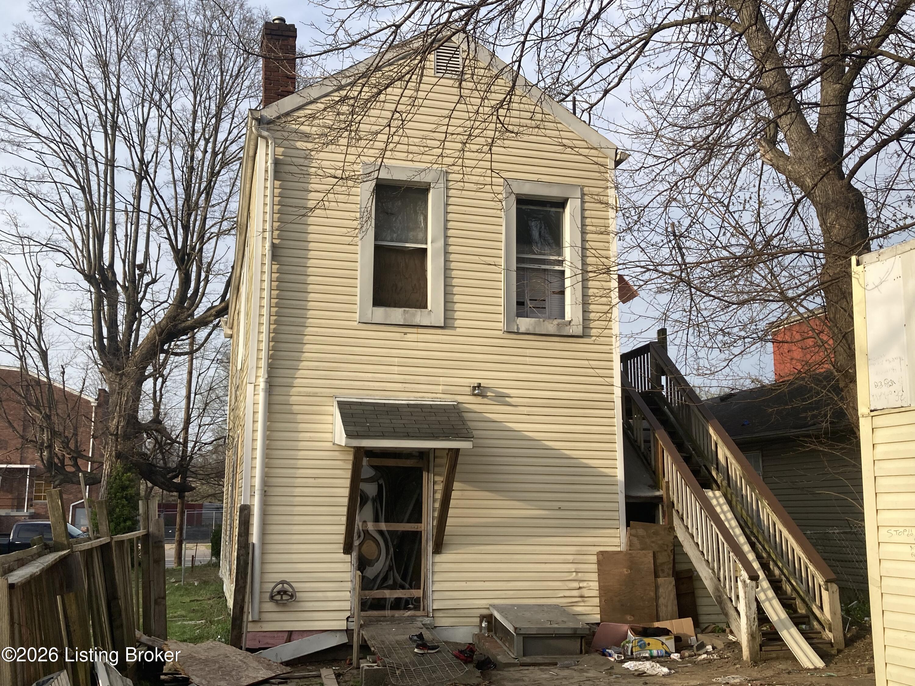 2506 W Jefferson St