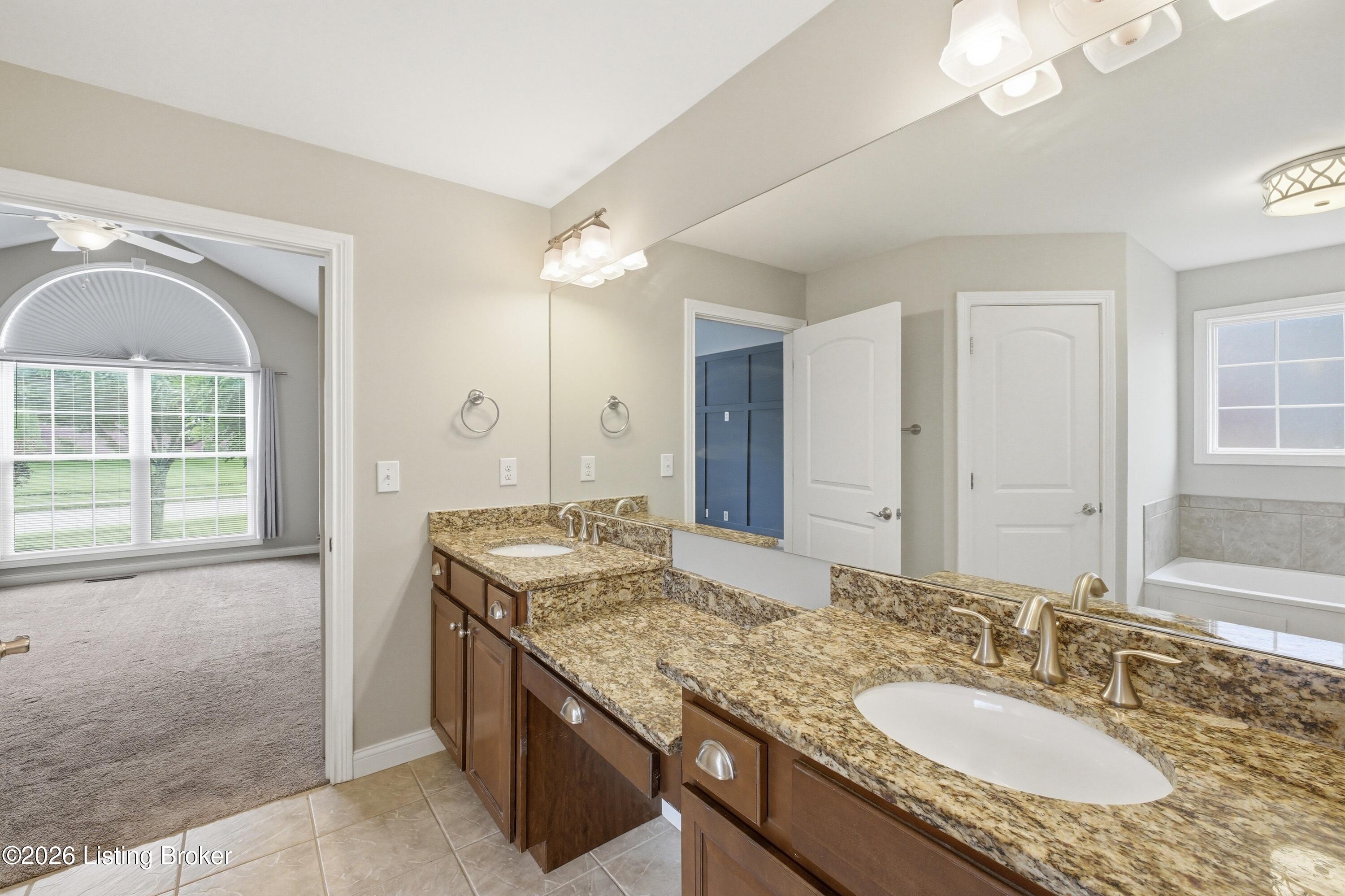 125 Irish Ct