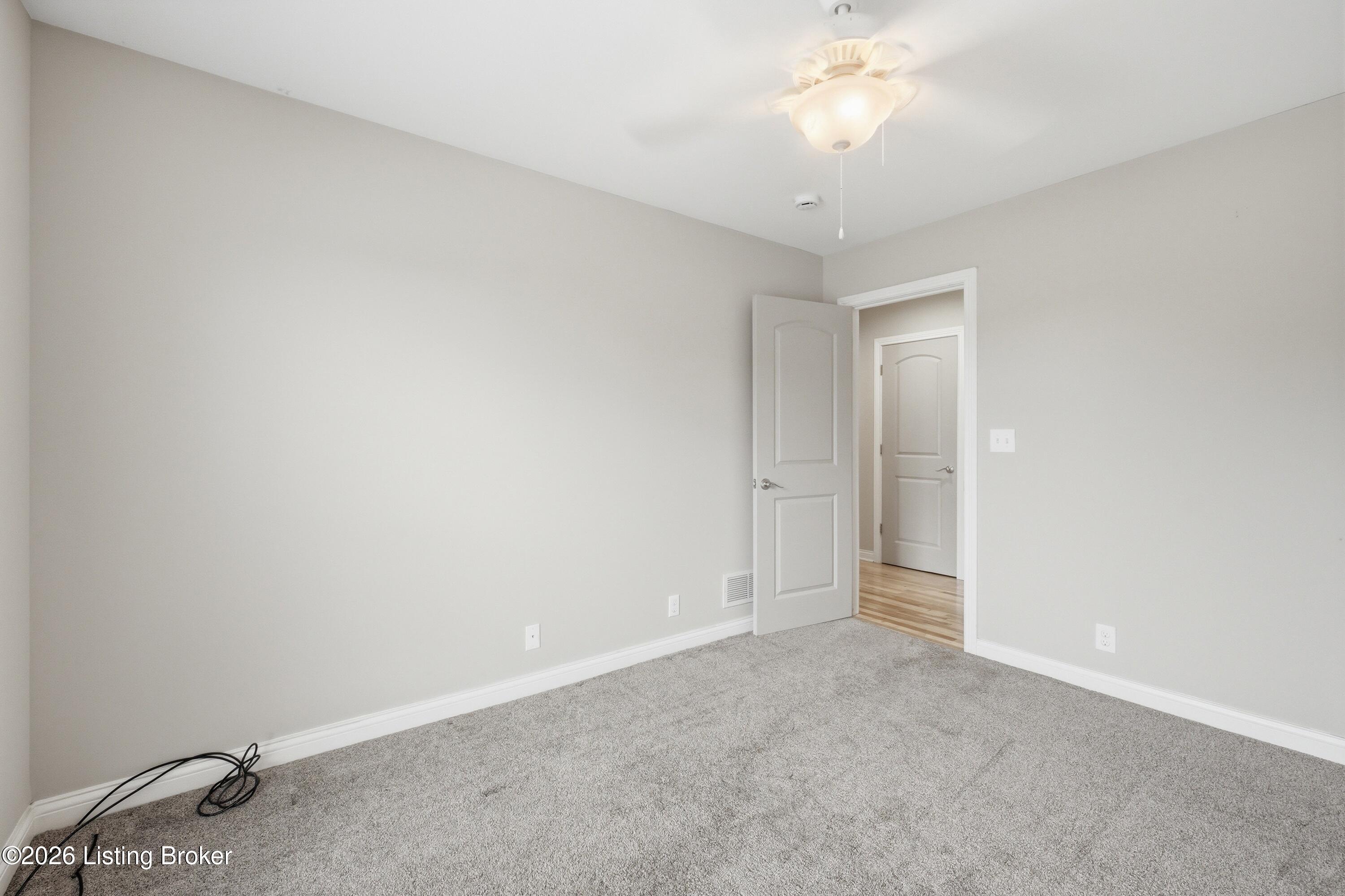 125 Irish Ct