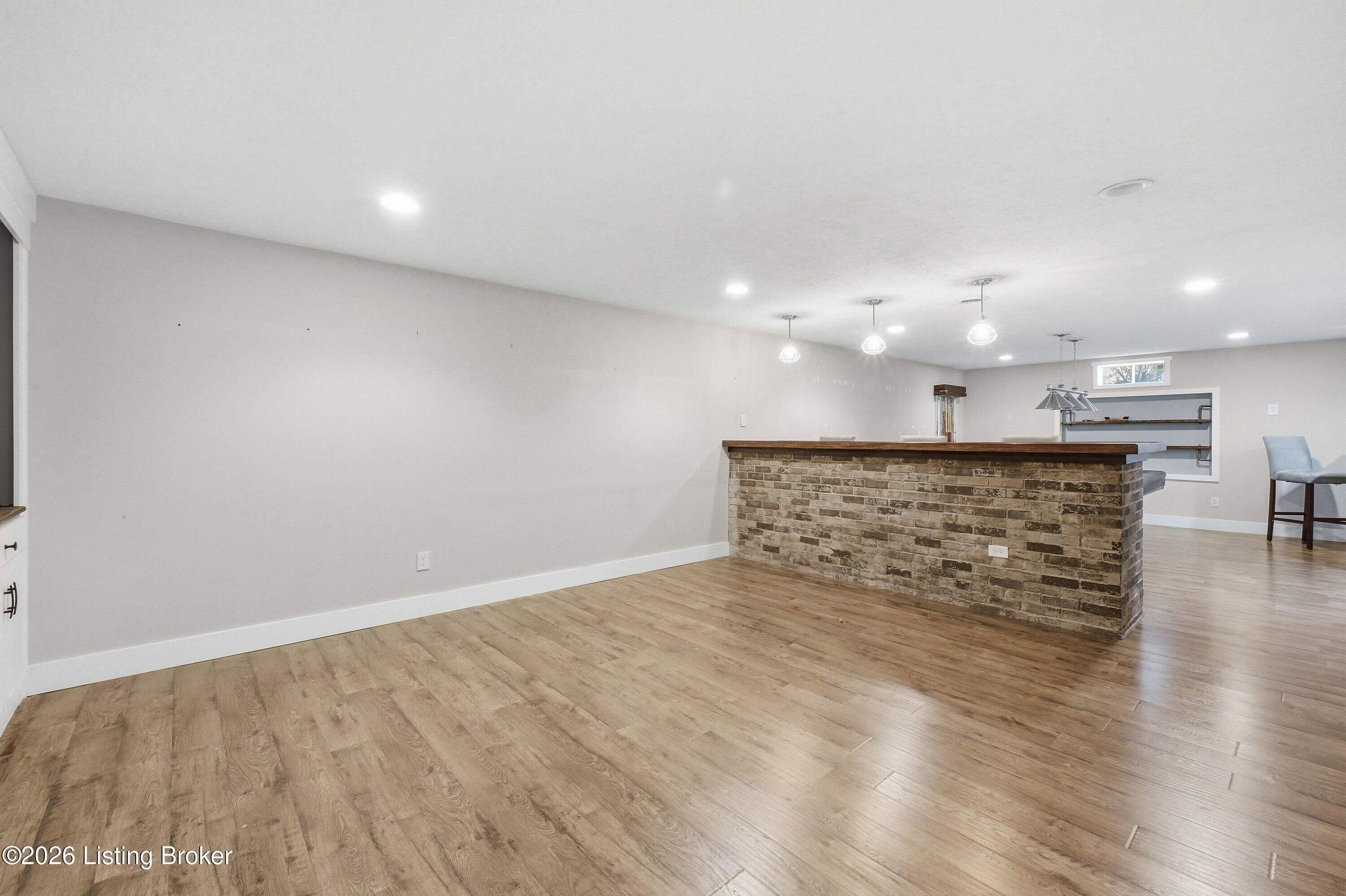 125 Irish Ct