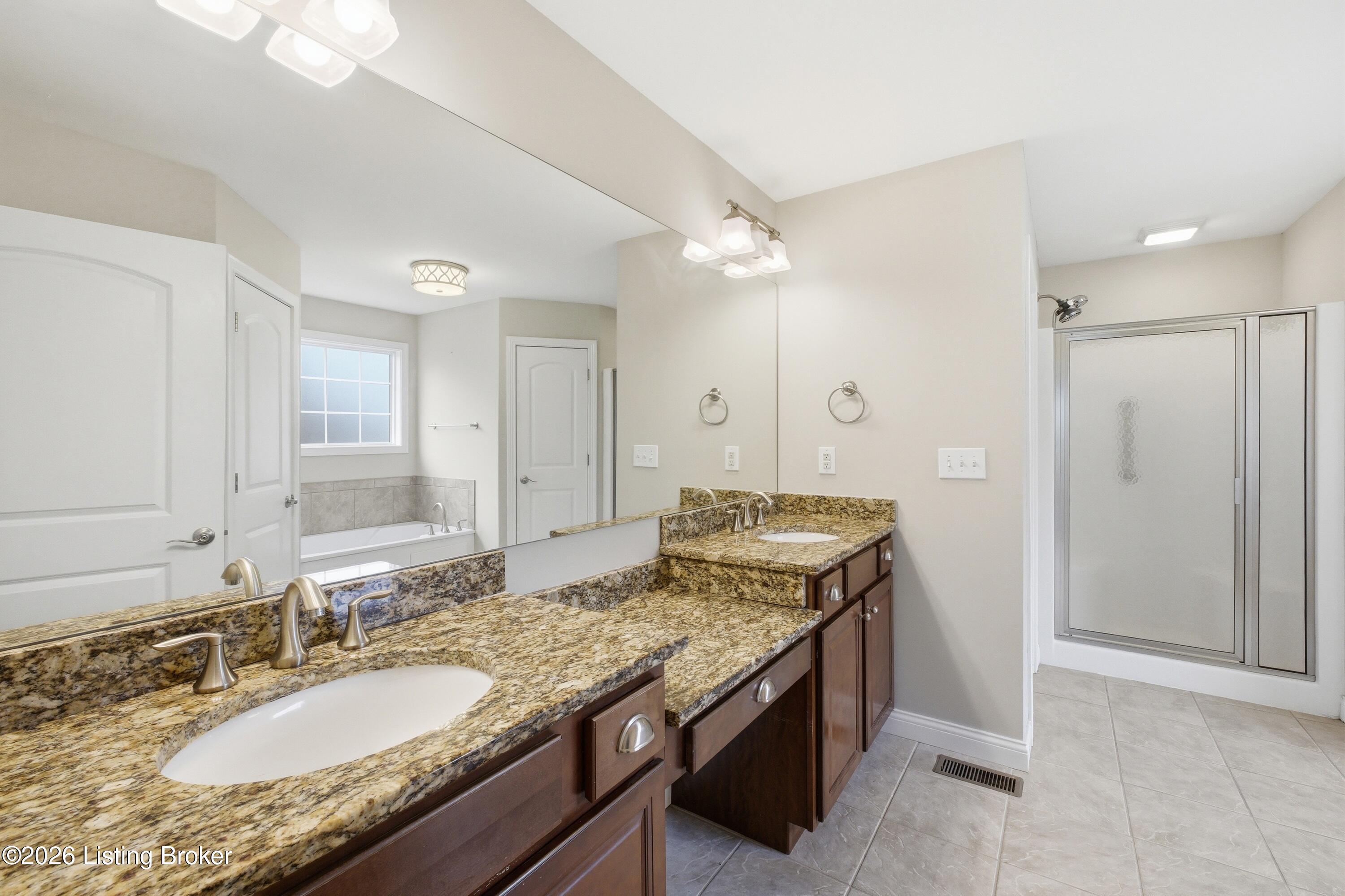 125 Irish Ct