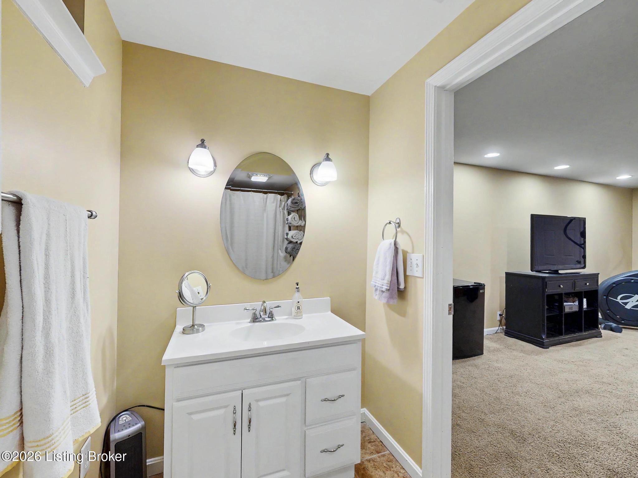 15218 Abington Ridge Pl