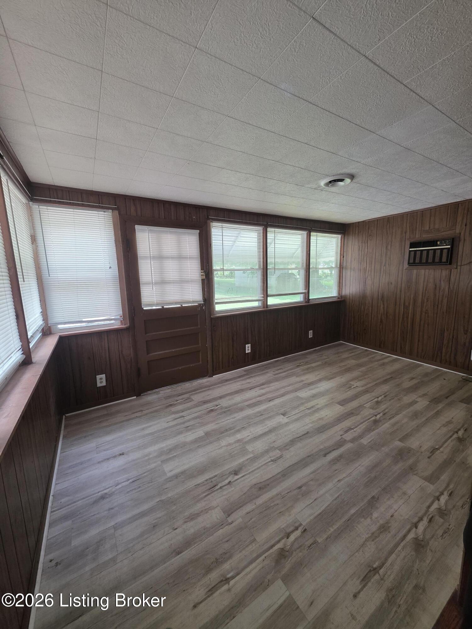 226 Granvil Dr