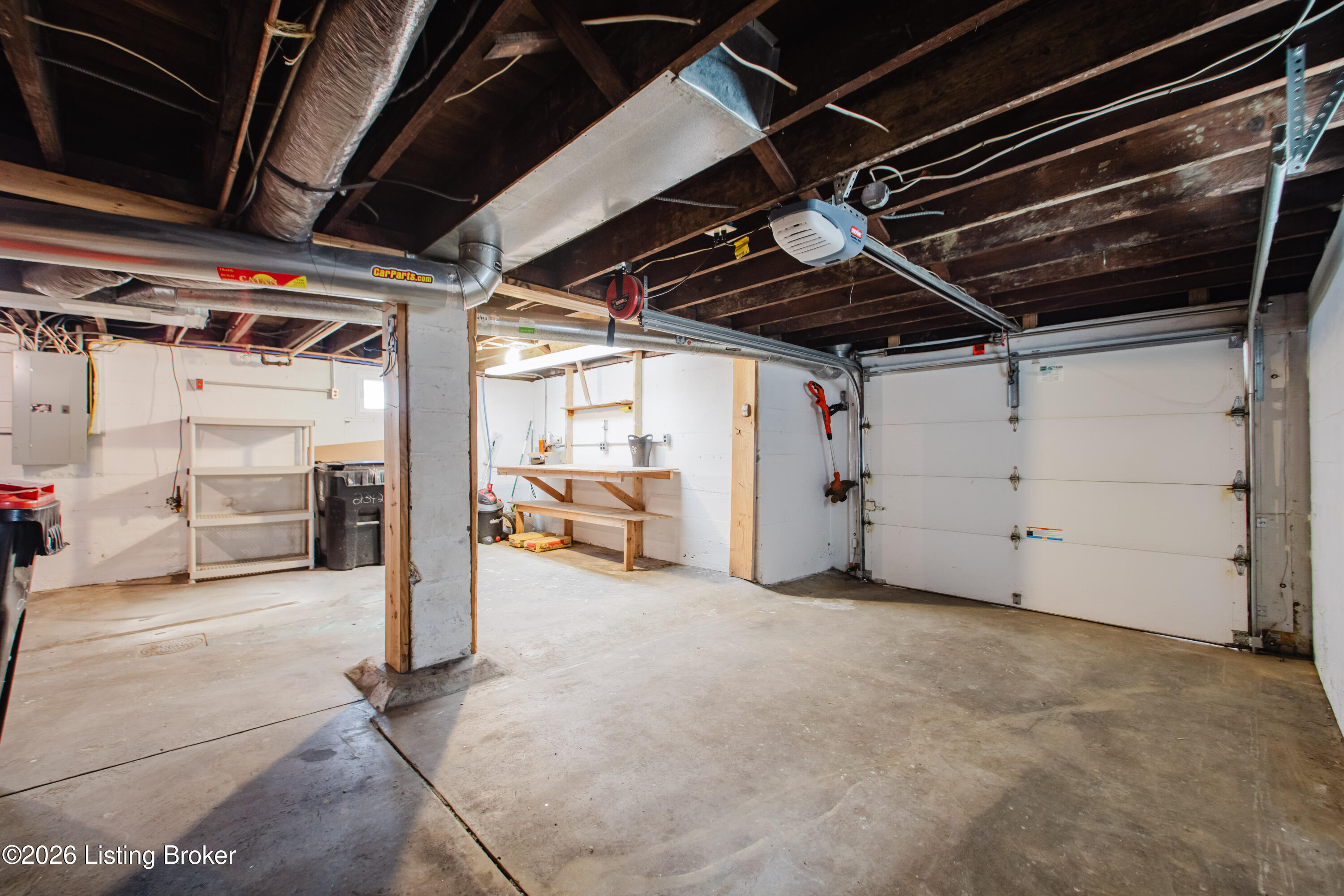 2342 Alexander Ave