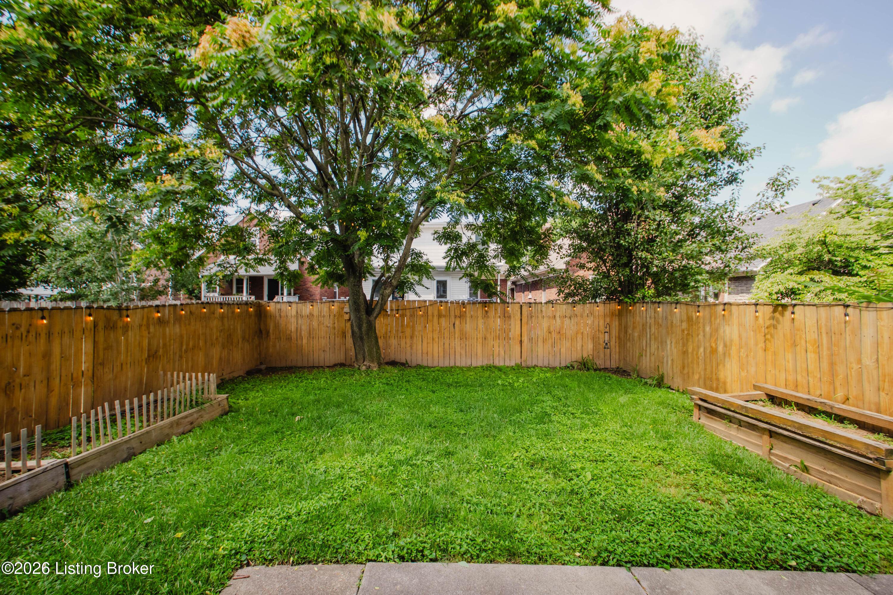 2342 Alexander Ave