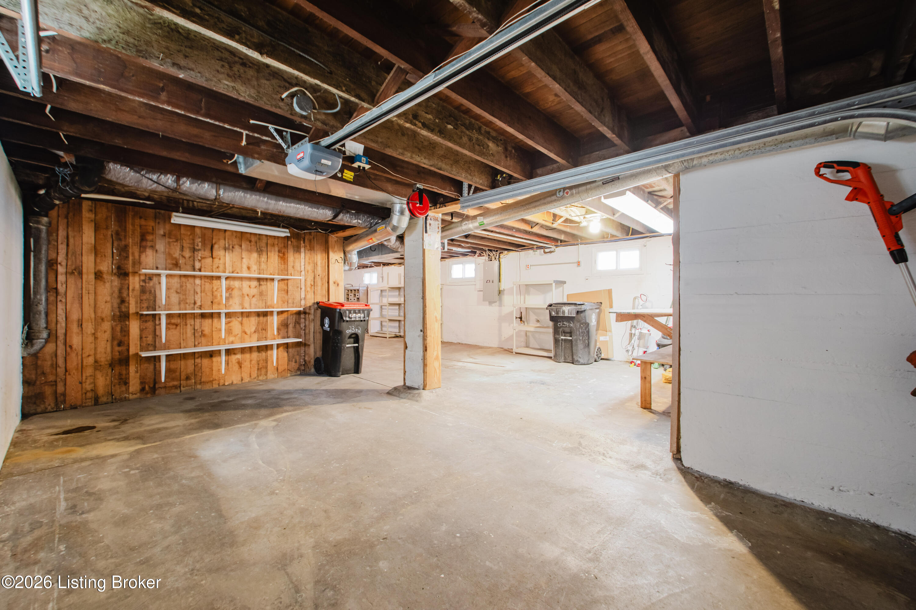 2342 Alexander Ave