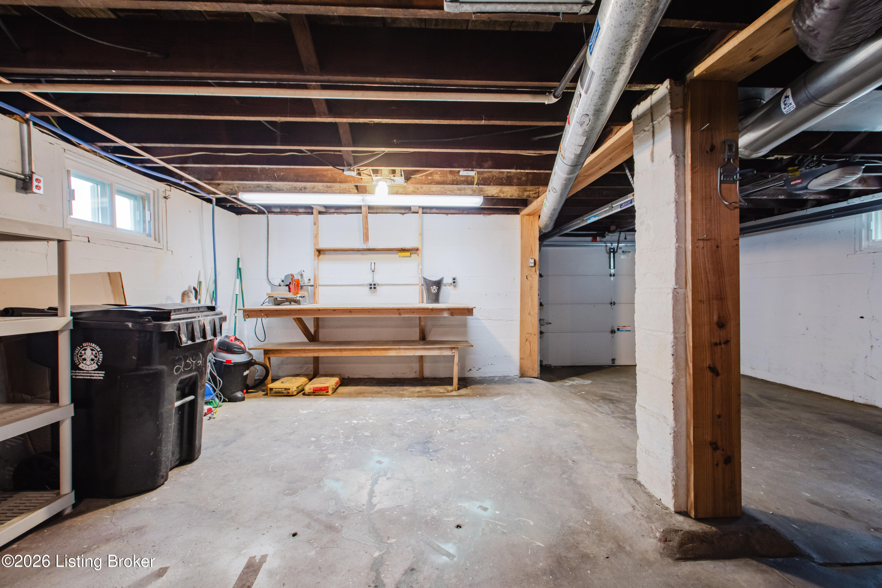 2342 Alexander Ave