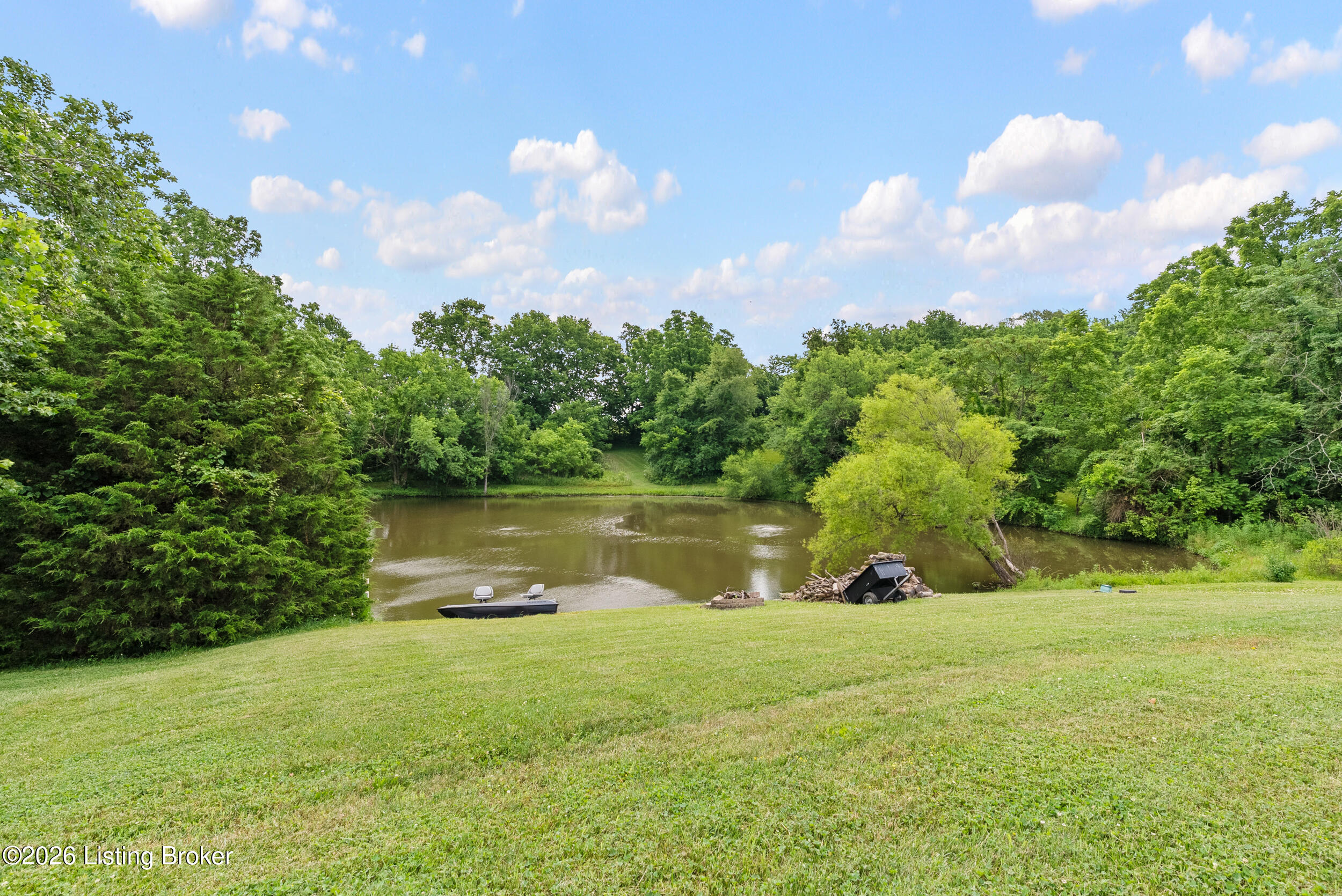 123 Lost Creek Dr