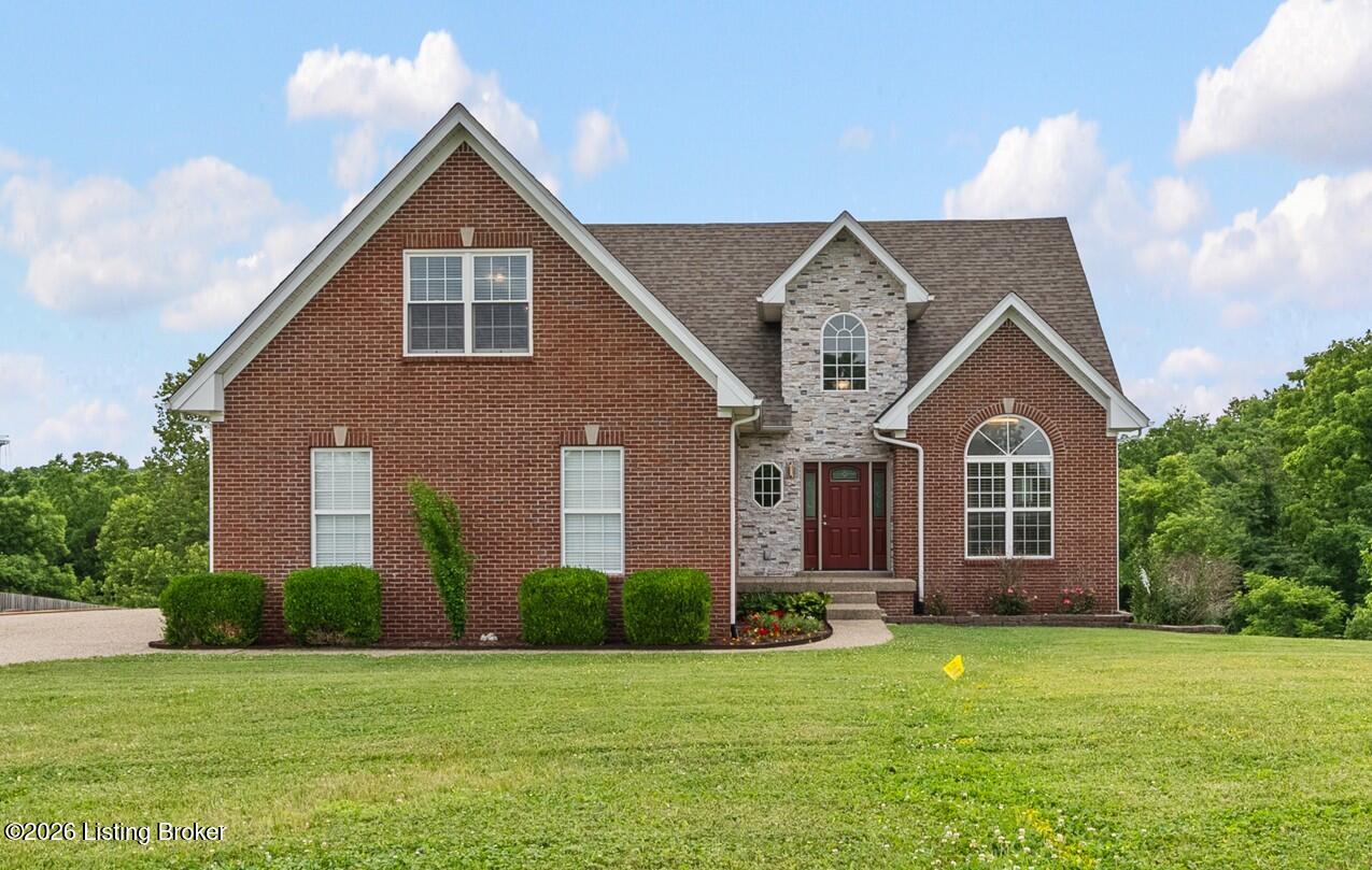 123 Lost Creek Dr