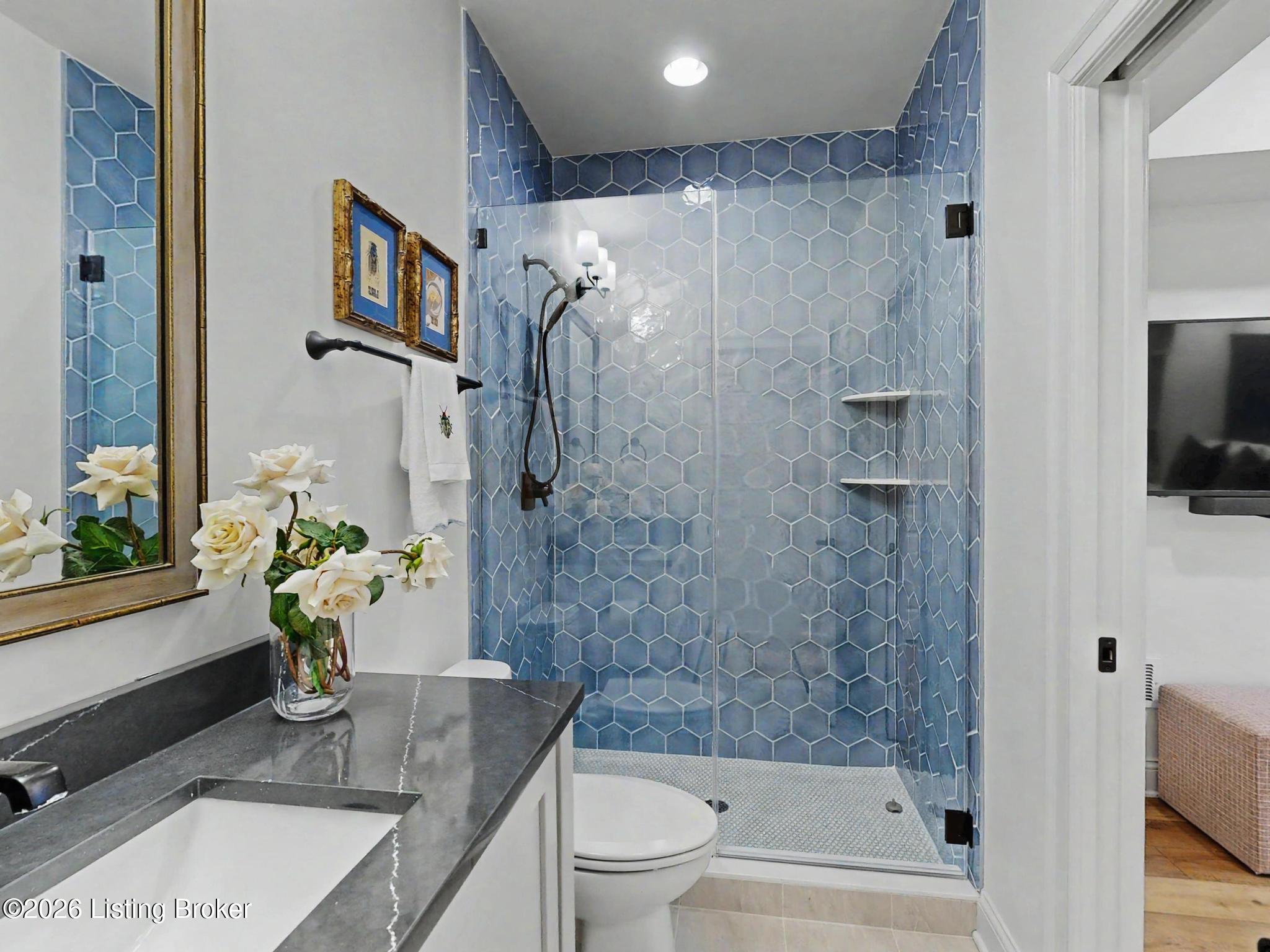 6115 Snapdragon Dr