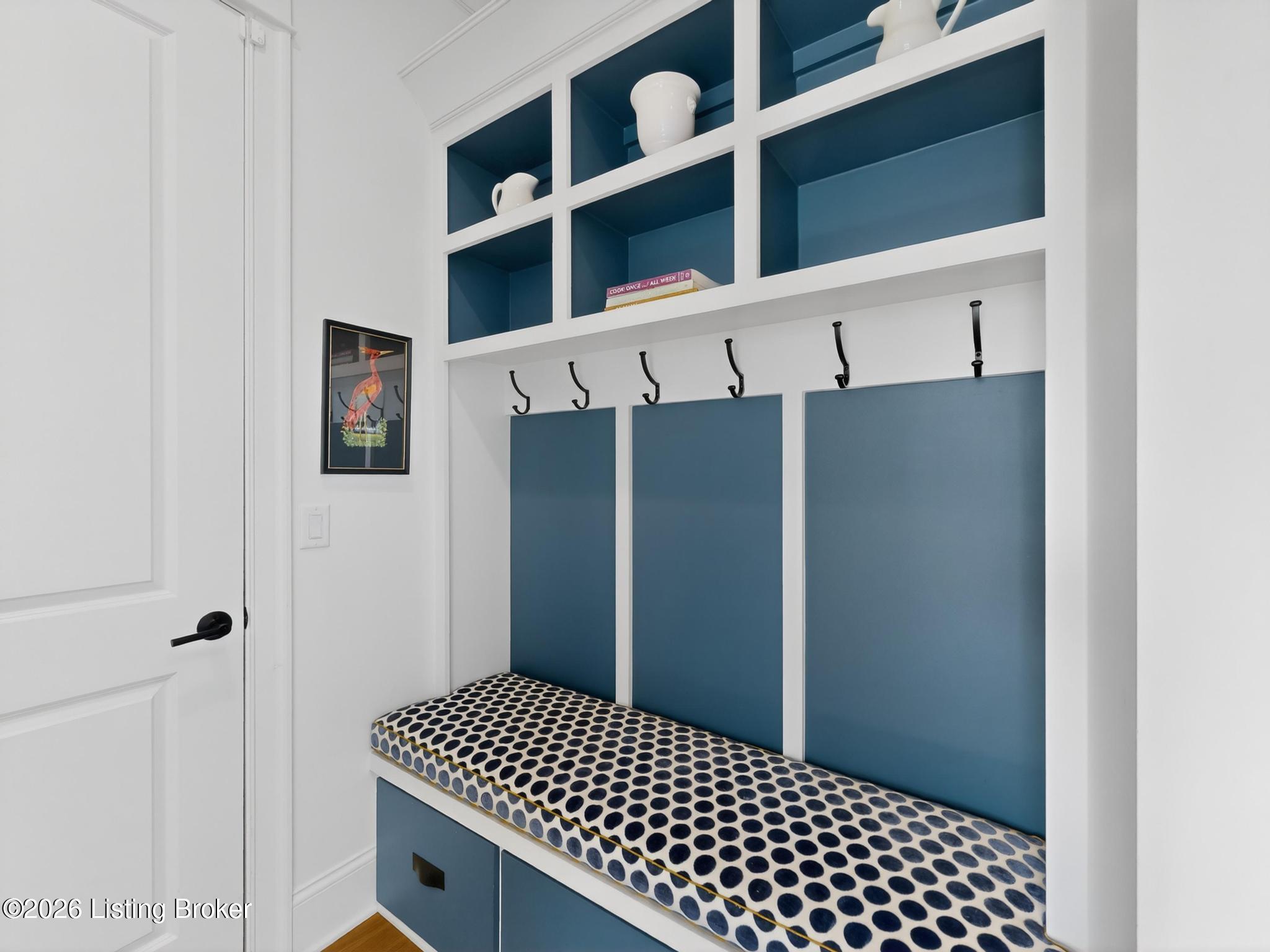 6115 Snapdragon Dr