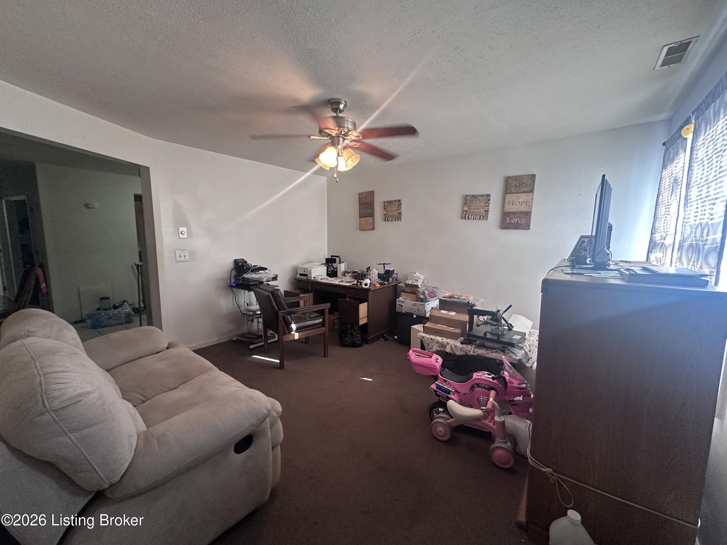 449 N 26th St