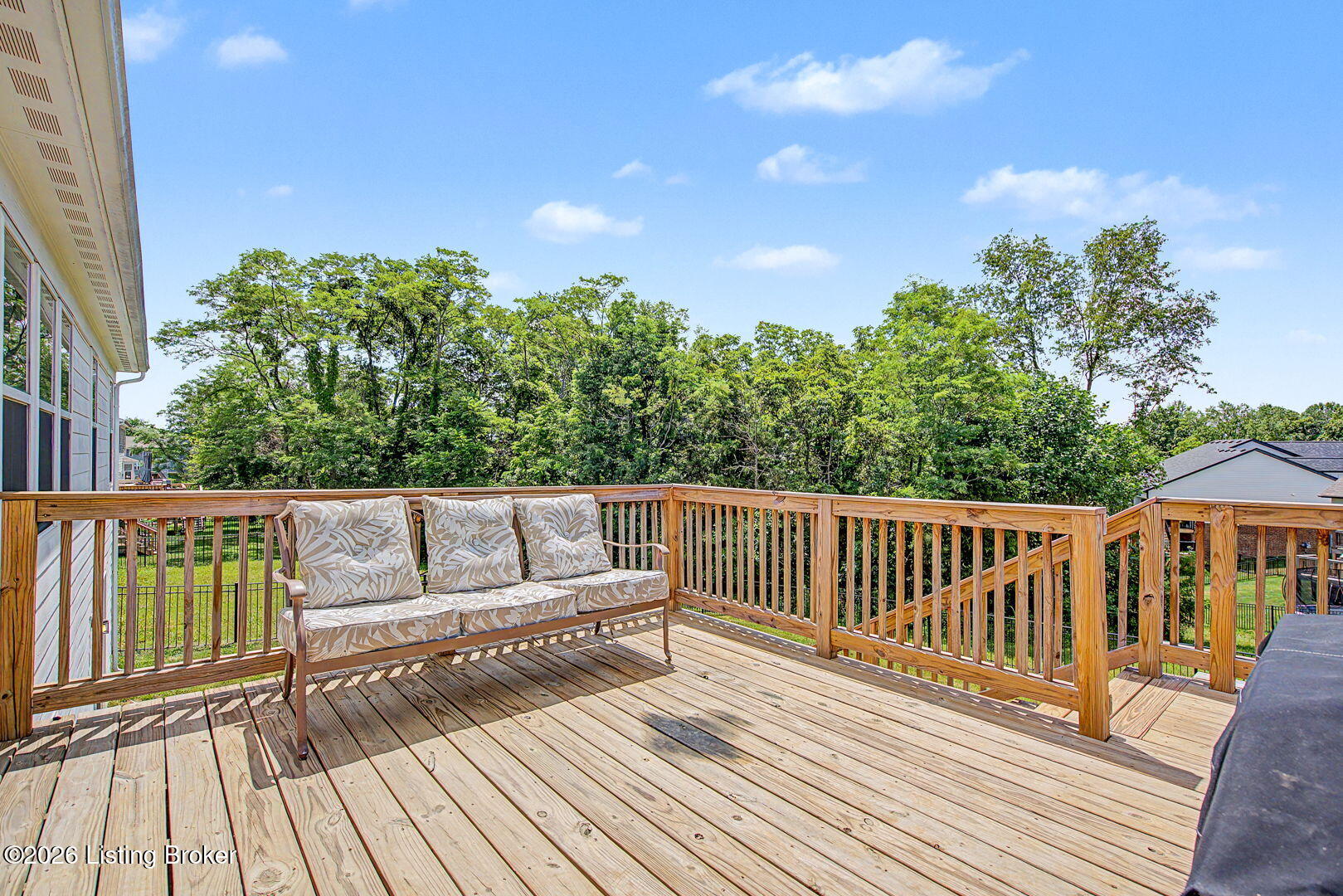 3719 Scarlet Oak Ln