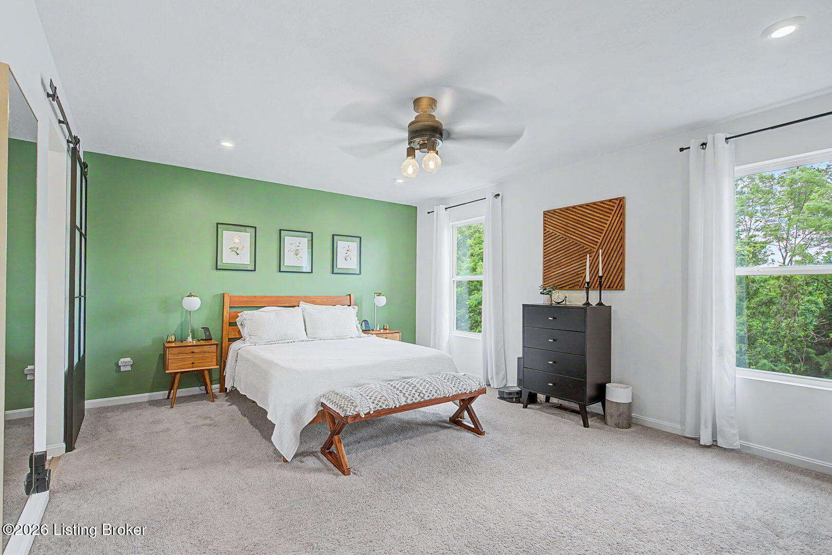 3719 Scarlet Oak Ln
