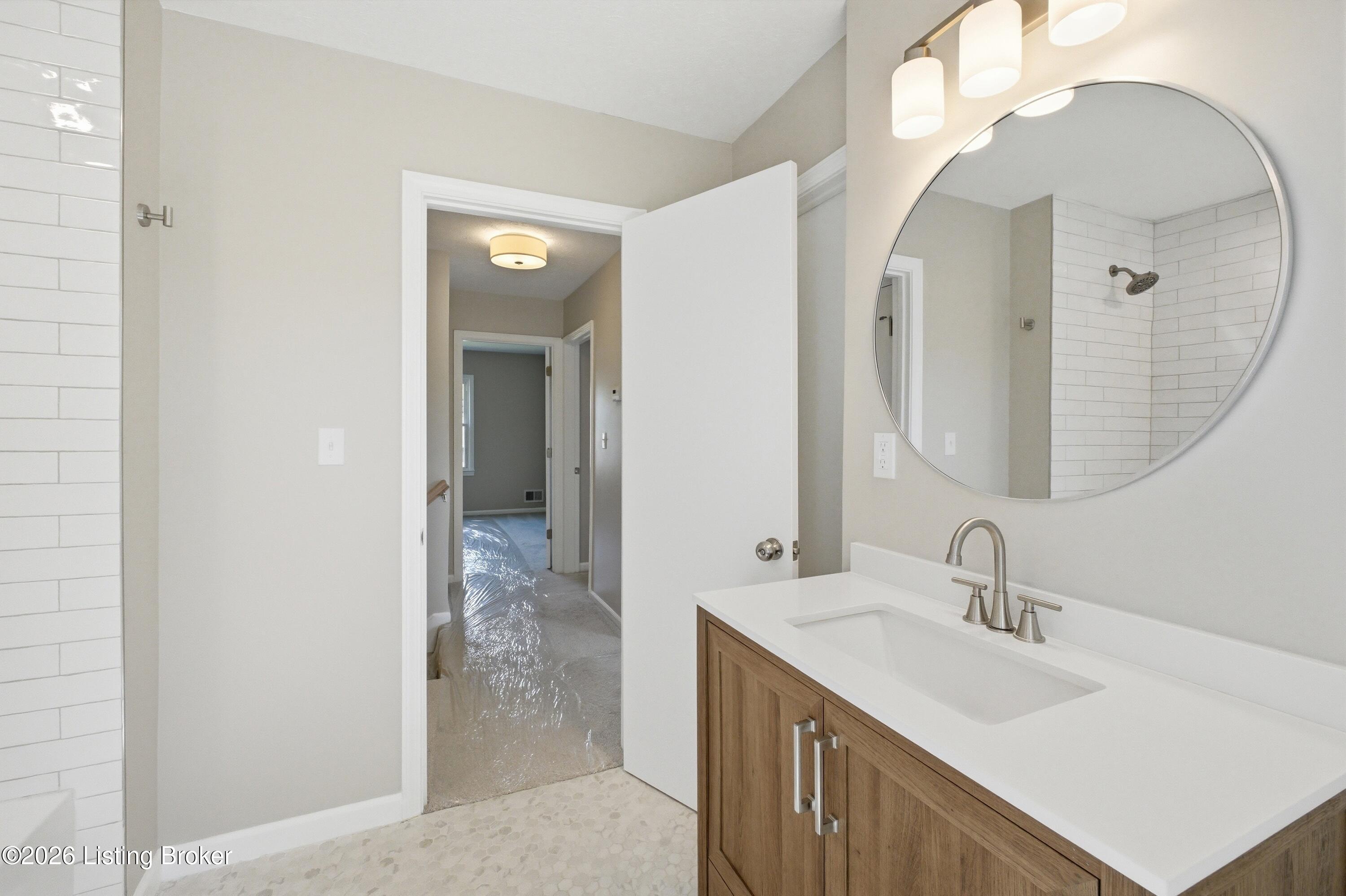 4767 Shenandoah Dr