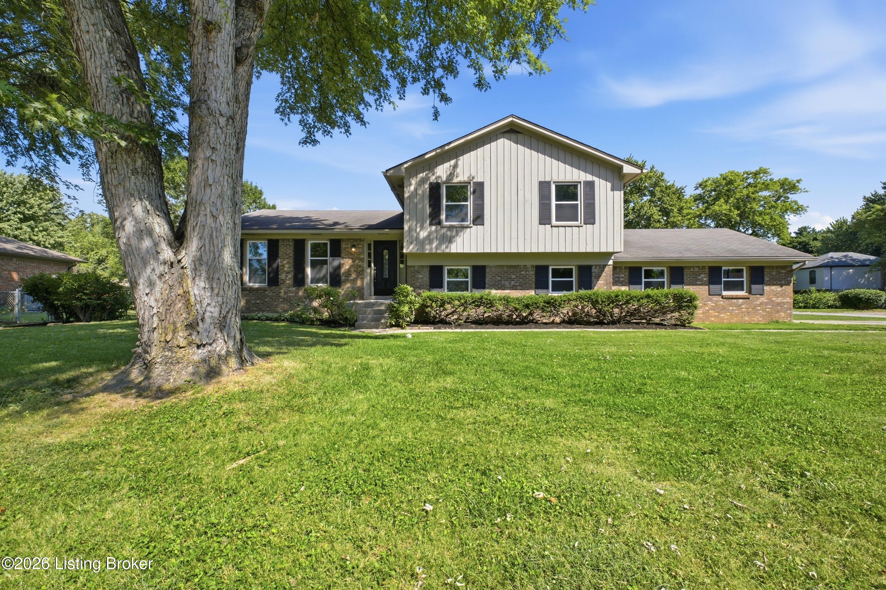 4767 Shenandoah Dr
