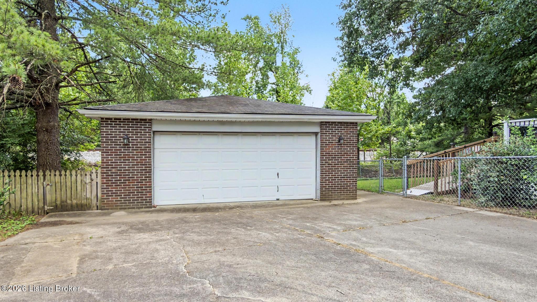 610 Stivers Rd