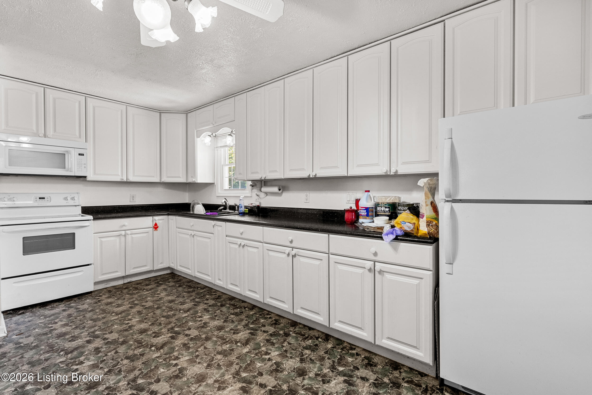 6308 Cooper Chapel Rd