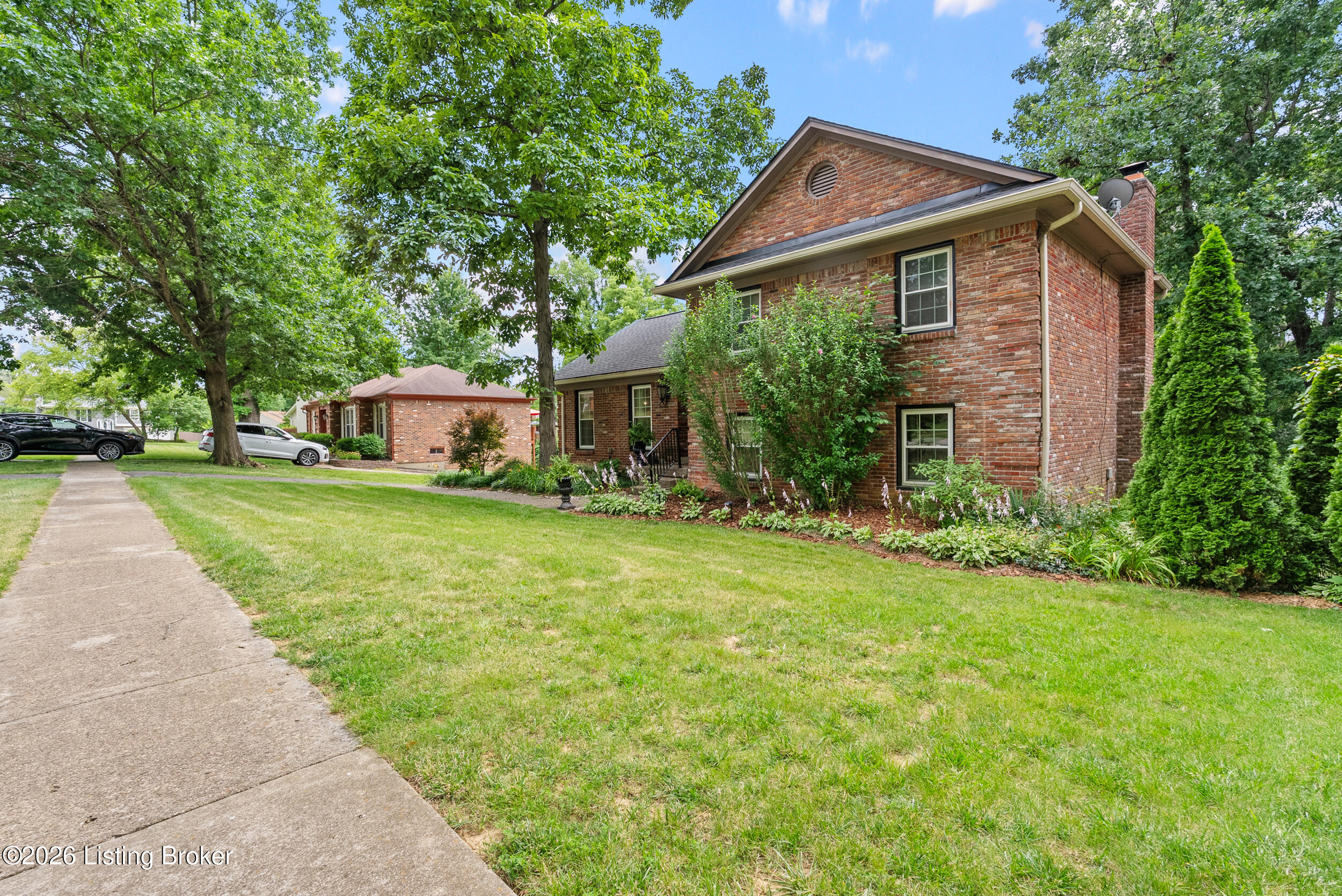 404 Timberlake Trail