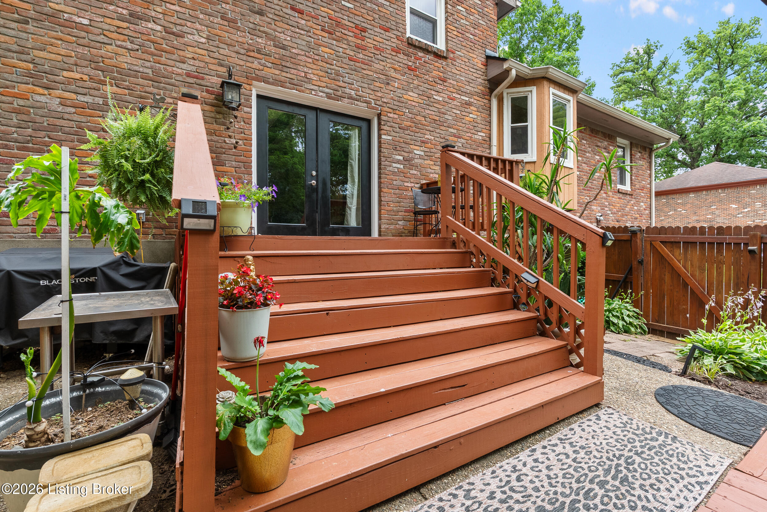 404 Timberlake Trail