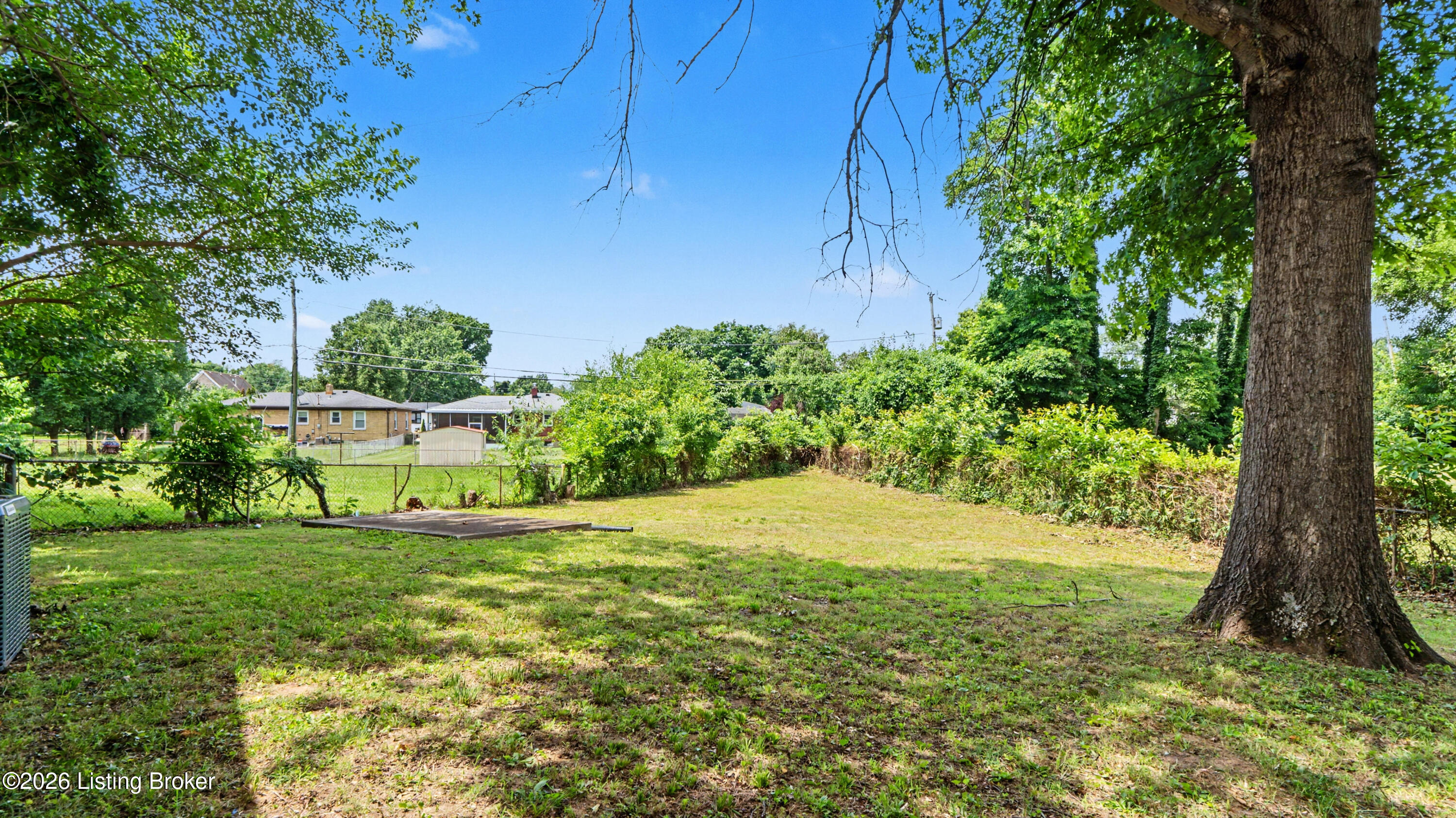 619 Mockingbird Dr