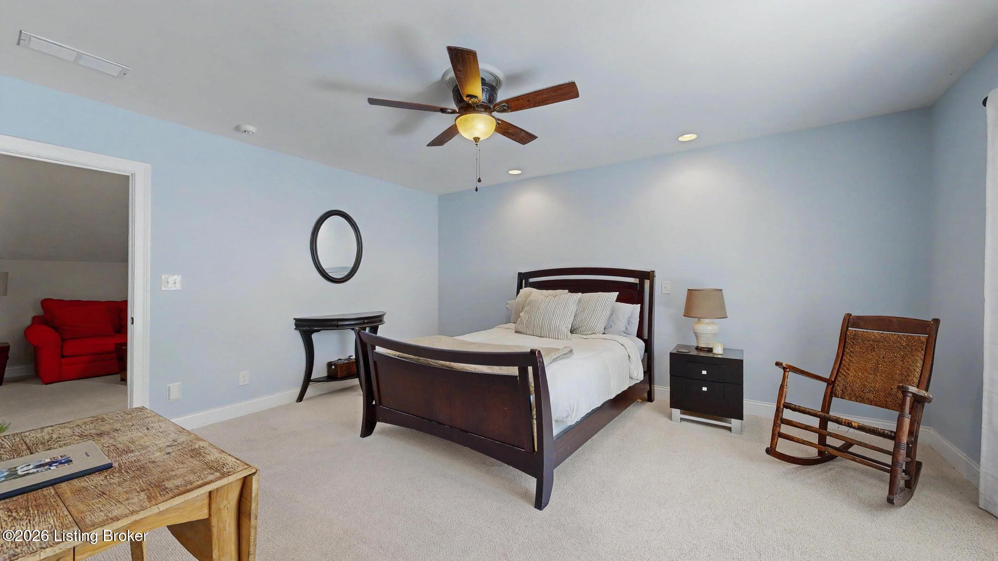 12407 Lucas Ln