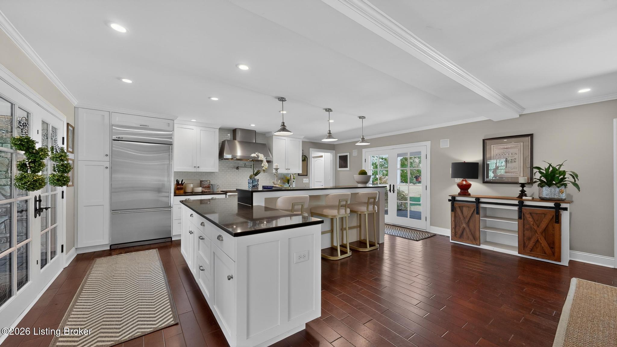 12407 Lucas Ln