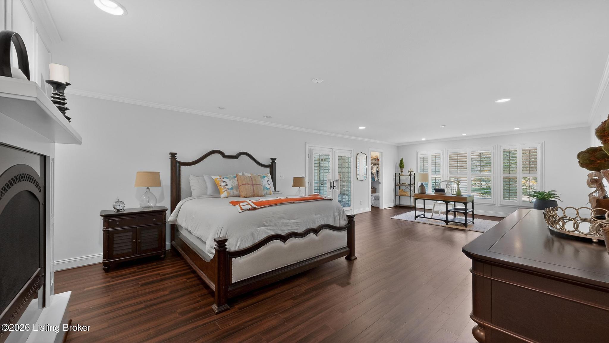 12407 Lucas Ln