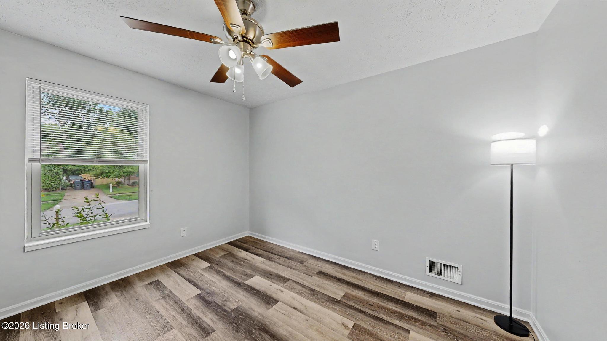 4204 Glen Hill Manor Dr