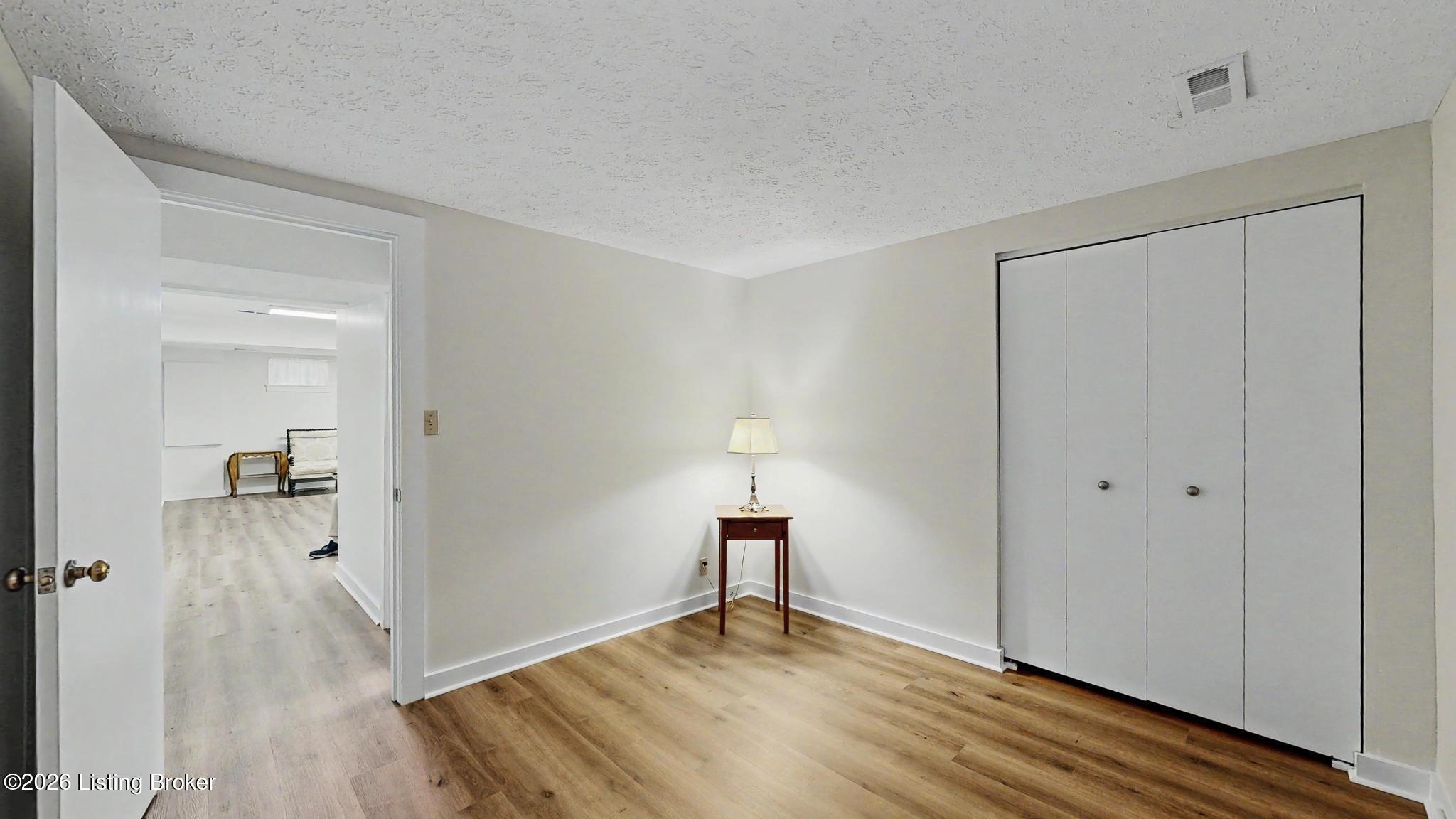 2713 Langdon Dr