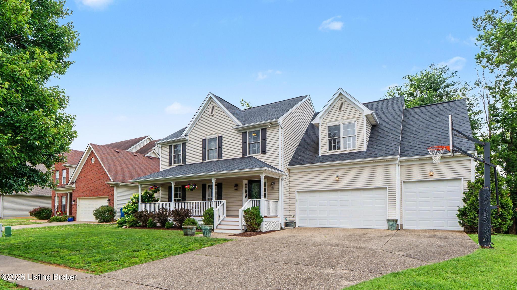 6216 Sweetbay Dr